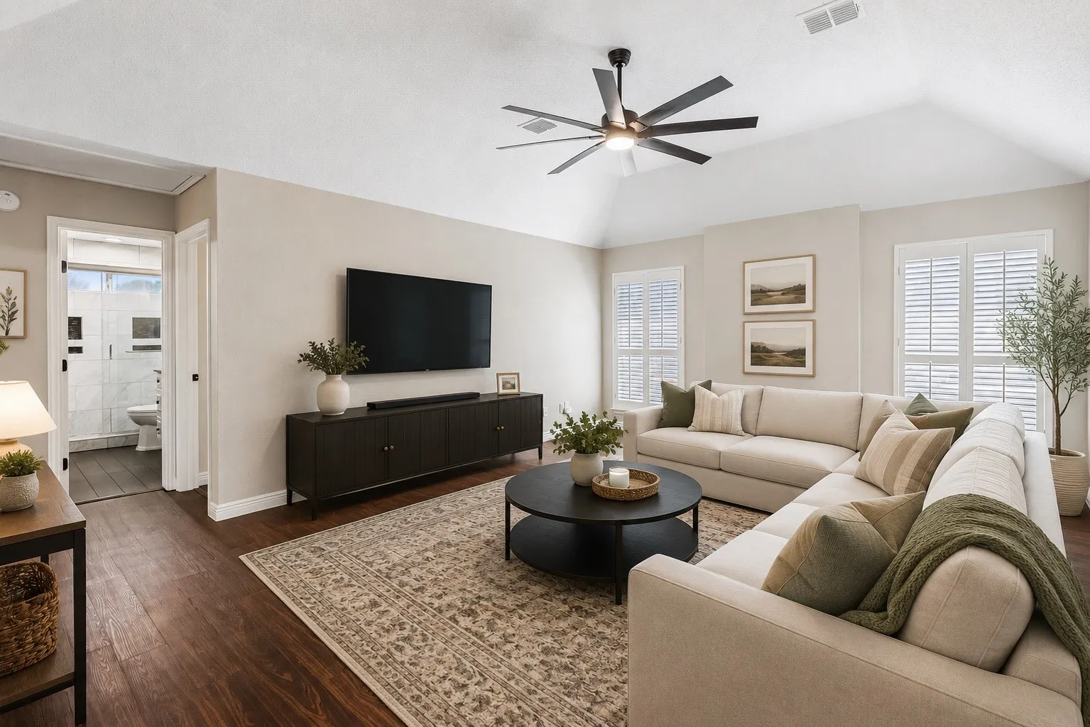 Single Family Residence For Sale in Collin County , 8212 Steamers Lane, Frisco, Texas 75035, 4 Bedroom, 3 Bathroom, 2 Garage spaces, 2,578 Sqft, built in 1994, mls#21388302, Real Estate Agent in Frisco, Homes For Sale in Collin county, Homes For Sale in Frisco, Realtor in Frisco Texas, Real Estate Brokerage Independent Realty Texas, Luminita Cordes Realtor