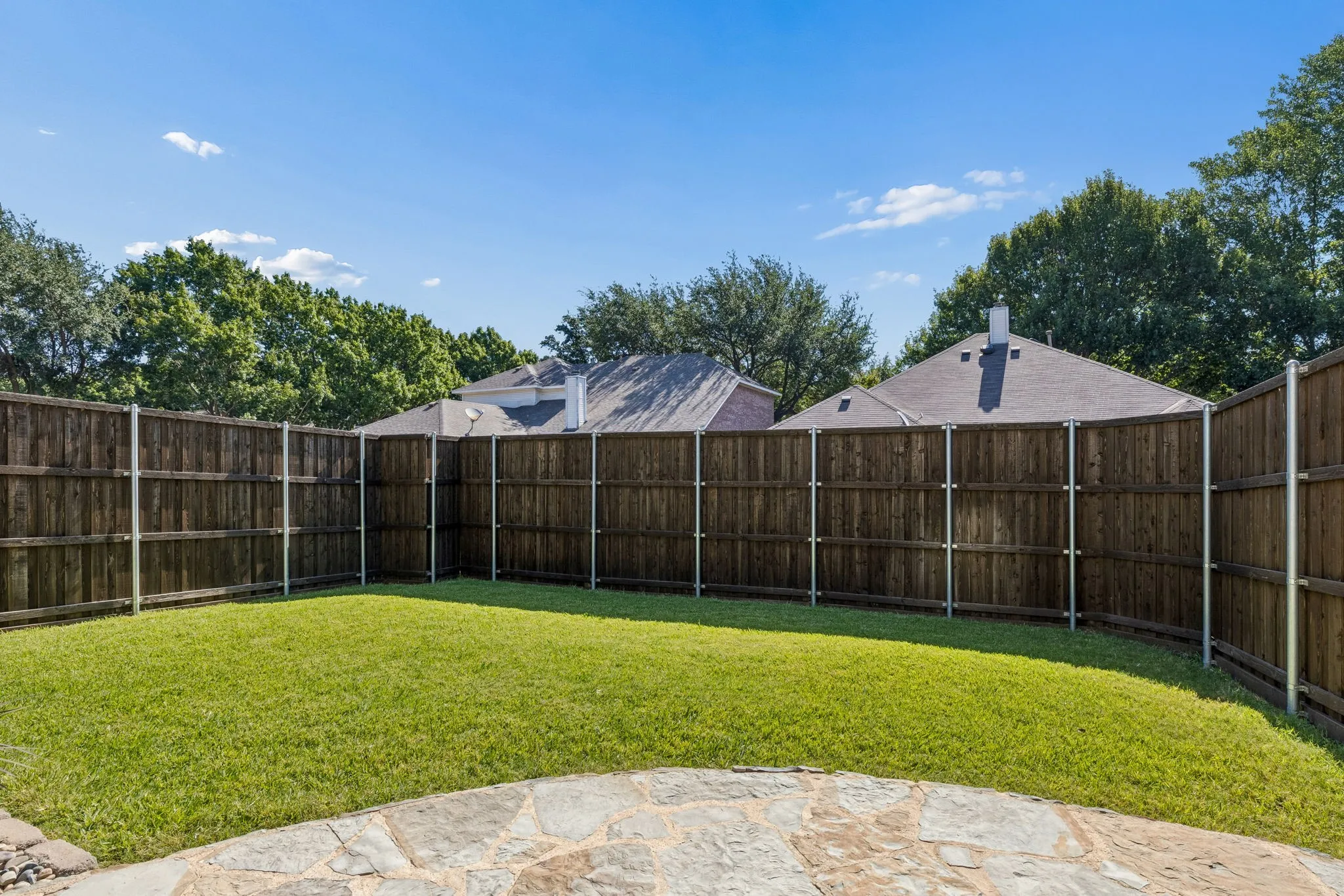 Single Family Residence For Sale in Collin County , 8212 Steamers Lane, Frisco, Texas 75035, 4 Bedroom, 3 Bathroom, 2 Garage spaces, 2,578 Sqft, built in 1994, mls#21388302, Real Estate Agent in Frisco, Homes For Sale in Collin county, Homes For Sale in Frisco, Realtor in Frisco Texas, Real Estate Brokerage Independent Realty Texas, Luminita Cordes Realtor