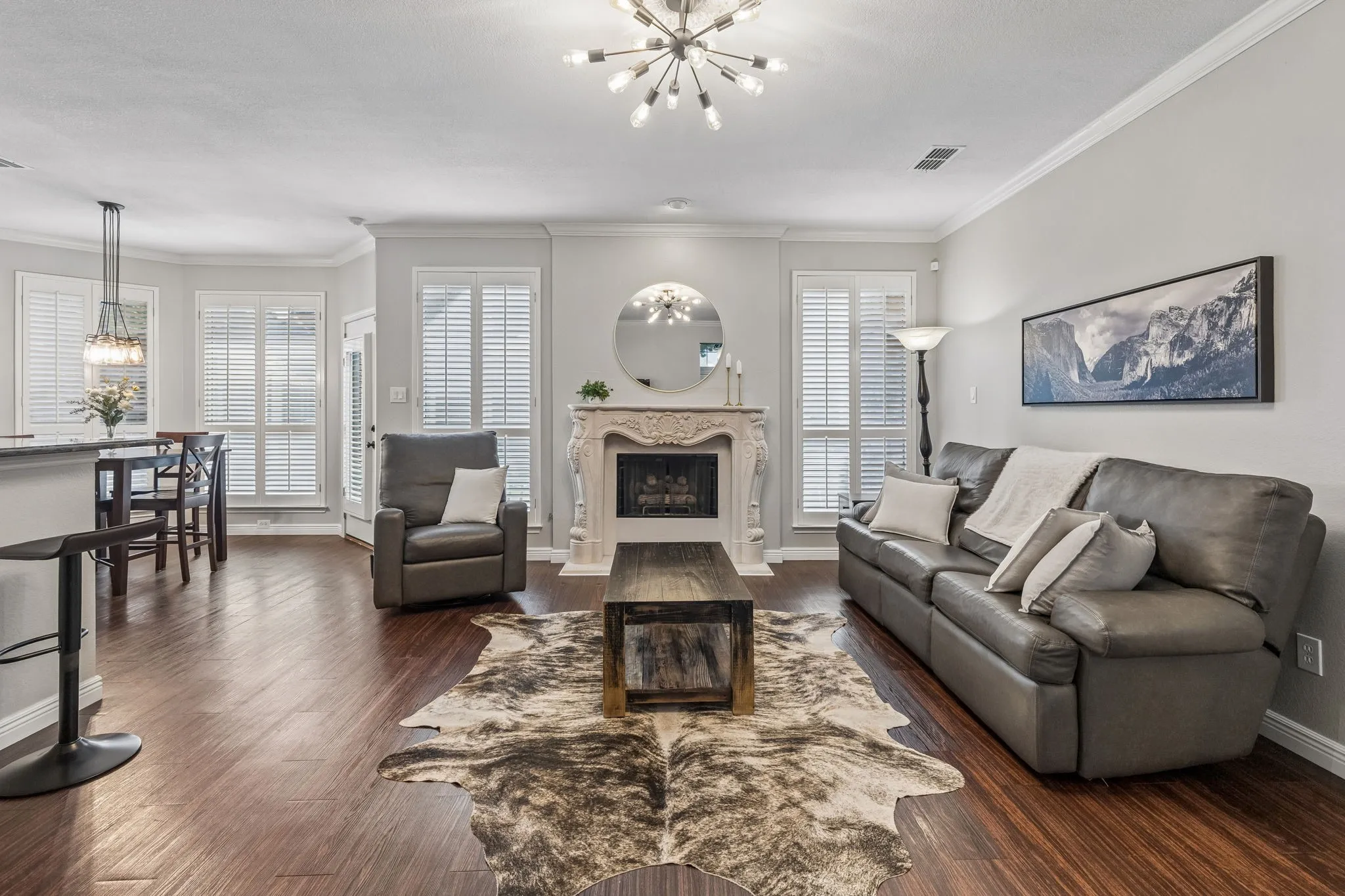Single Family Residence For Sale in Collin County , 8212 Steamers Lane, Frisco, Texas 75035, 4 Bedroom, 3 Bathroom, 2 Garage spaces, 2,578 Sqft, built in 1994, mls#21388302, Real Estate Agent in Frisco, Homes For Sale in Collin county, Homes For Sale in Frisco, Realtor in Frisco Texas, Real Estate Brokerage Independent Realty Texas, Luminita Cordes Realtor