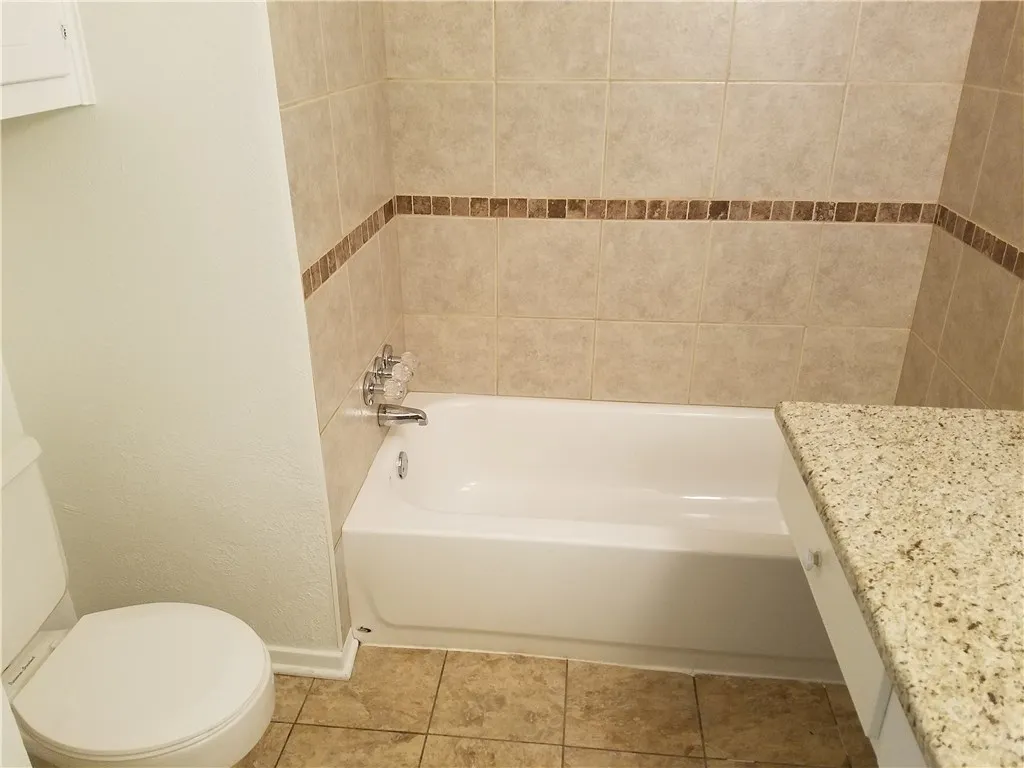 Single Family Residence For Rent in Tarrant County , 2724 BUFFALO Drive, Arlington, Texas 76013, 3 Bedroom, 2 Bathroom, 2 Garage spaces, 1,387 Sqft, built in 1967, mls#21388313, Real Estate Agent in Arlington, Homes For Rent in Tarrant county, Homes For Rent in Arlington, Realtor in Arlington Texas, Real Estate Brokerage Independent Realty Texas, Luminita Cordes Realtor
