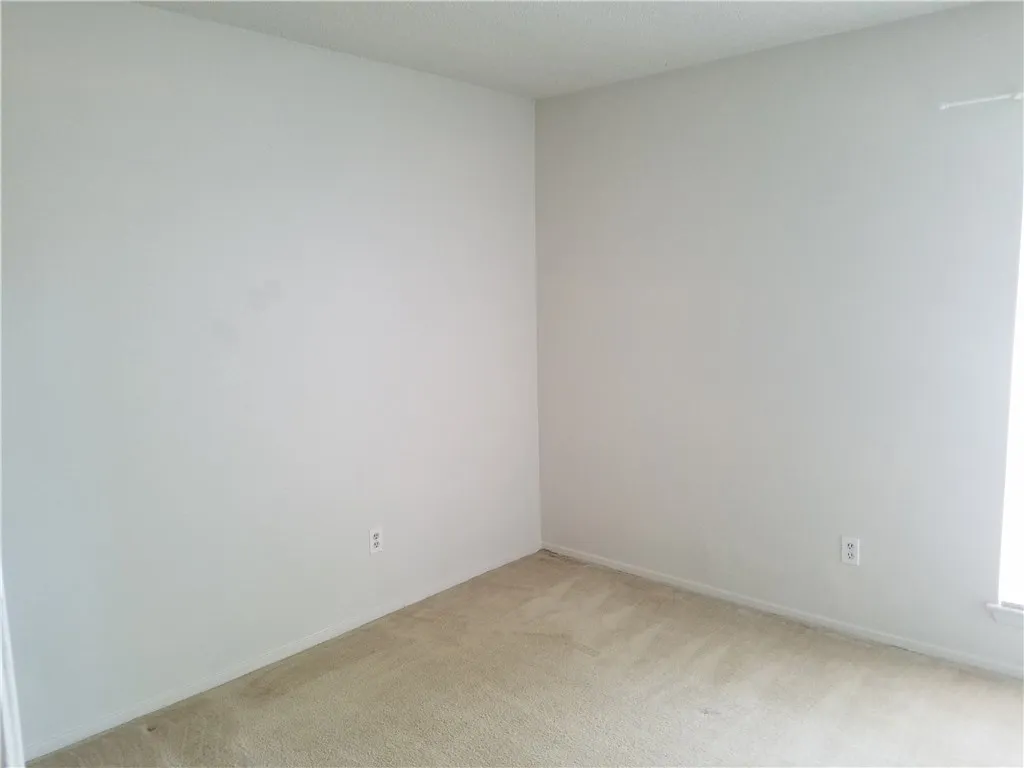 Single Family Residence For Rent in Tarrant County , 2724 BUFFALO Drive, Arlington, Texas 76013, 3 Bedroom, 2 Bathroom, 2 Garage spaces, 1,387 Sqft, built in 1967, mls#21388313, Real Estate Agent in Arlington, Homes For Rent in Tarrant county, Homes For Rent in Arlington, Realtor in Arlington Texas, Real Estate Brokerage Independent Realty Texas, Luminita Cordes Realtor