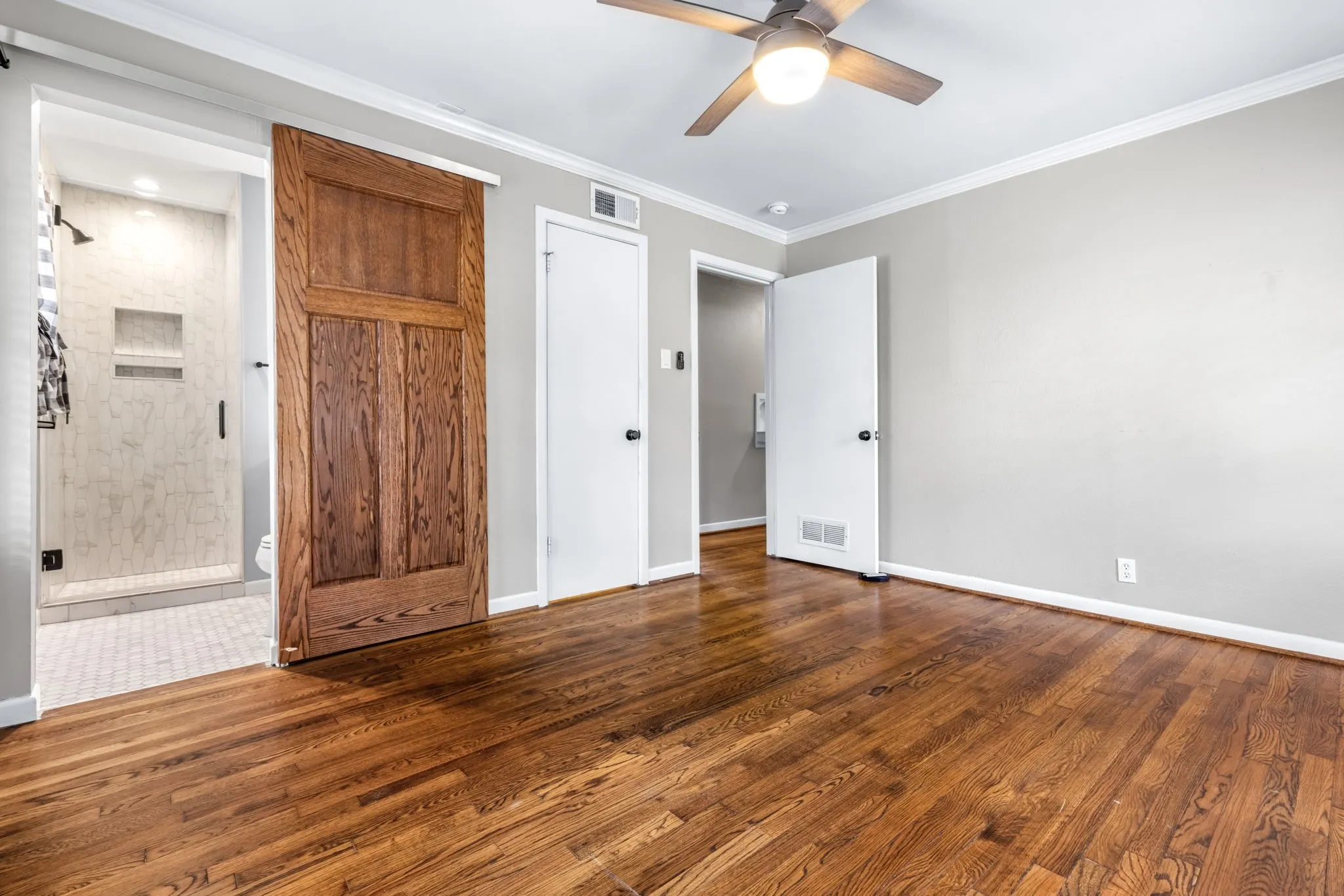 Single Family Residence For Rent in Dallas County , 704 Downing Drive, Richardson, Texas 75080, 3 Bedroom, 2 Bathroom, 1 Garage spaces, 1,444 Sqft, built in 1955, mls#21388294, Real Estate Agent in Richardson, Homes For Rent in Dallas county, Homes For Rent in Richardson, Realtor in Richardson Texas, Real Estate Brokerage Independent Realty Texas, Luminita Cordes Realtor