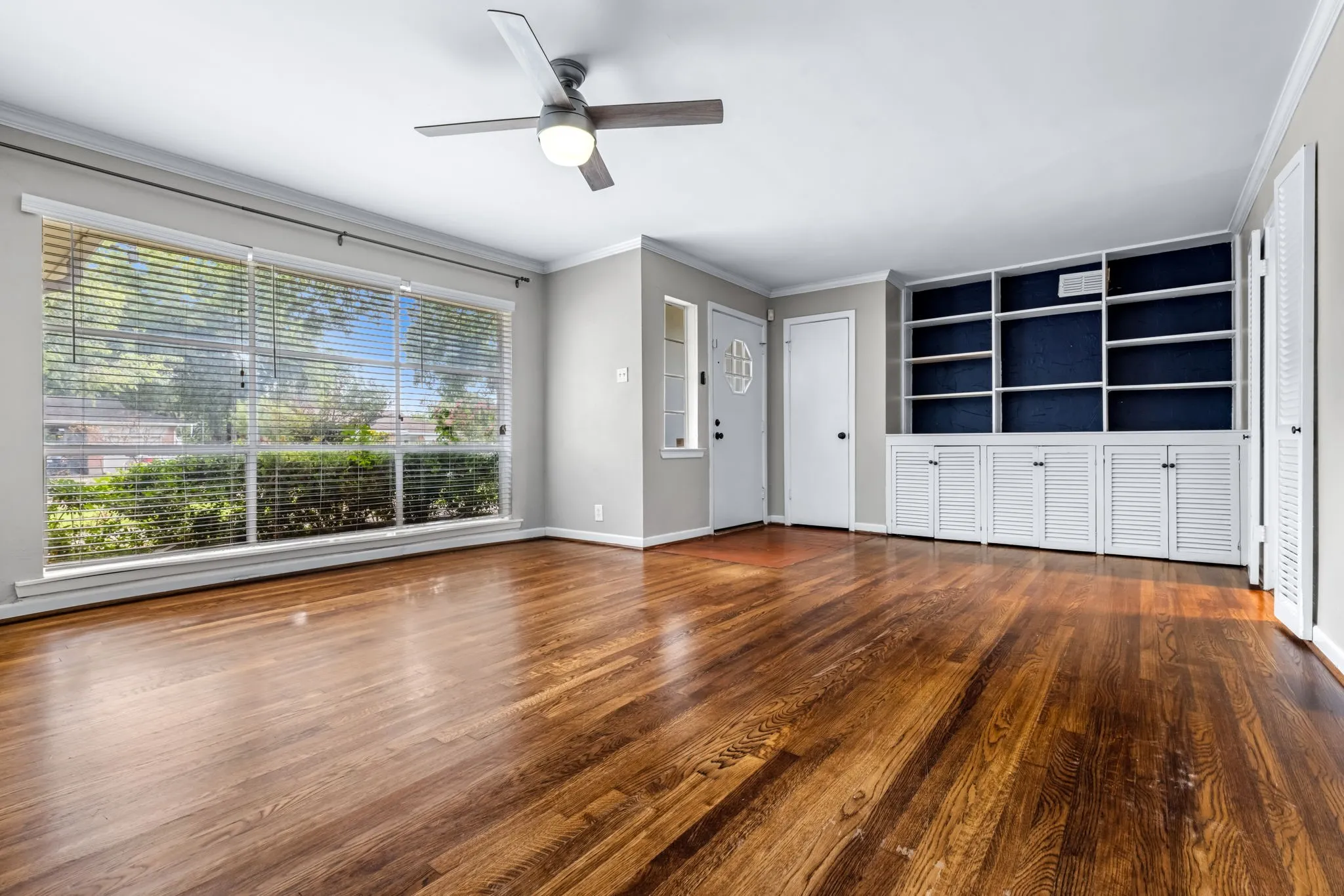 Single Family Residence For Rent in Dallas County , 704 Downing Drive, Richardson, Texas 75080, 3 Bedroom, 2 Bathroom, 1 Garage spaces, 1,444 Sqft, built in 1955, mls#21388294, Real Estate Agent in Richardson, Homes For Rent in Dallas county, Homes For Rent in Richardson, Realtor in Richardson Texas, Real Estate Brokerage Independent Realty Texas, Luminita Cordes Realtor