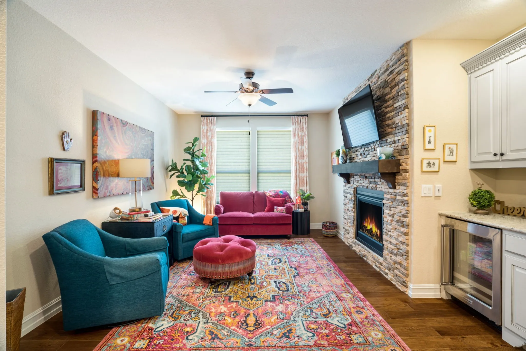 Single Family Residence For Sale in Denton County , 7158 Bluff Point, Frisco, Texas 75036, 3 Bedroom, 3 Bathroom, 3 Garage spaces, 2,807 Sqft, built in 2017, mls#21385792, Real Estate Agent in Frisco, Homes For Sale in Denton county, Homes For Sale in Frisco, Realtor in Frisco Texas, Real Estate Brokerage Independent Realty Texas, Luminita Cordes Realtor