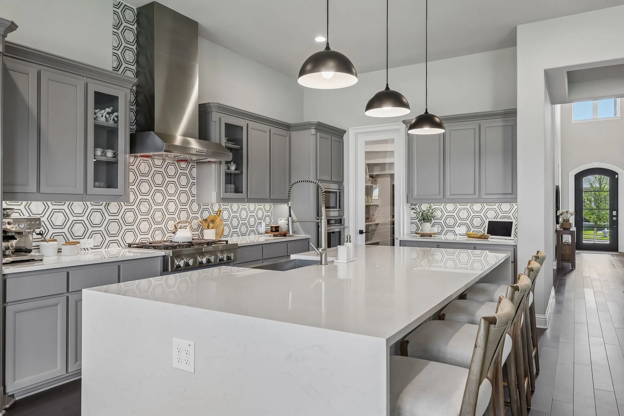 Single Family Residence For Sale in Parker County , 2212 Dunstan Drive, Fort Worth, Texas 76008, 4 Bedroom, 5 Bathroom, 2 Garage spaces, 3,655 Sqft, built in 2022, mls#21388327, Real Estate Agent in Fort Worth, Homes For Sale in Parker county, Homes For Sale in Fort Worth, Realtor in Fort Worth Texas, Real Estate Brokerage Independent Realty Texas, Luminita Cordes Realtor