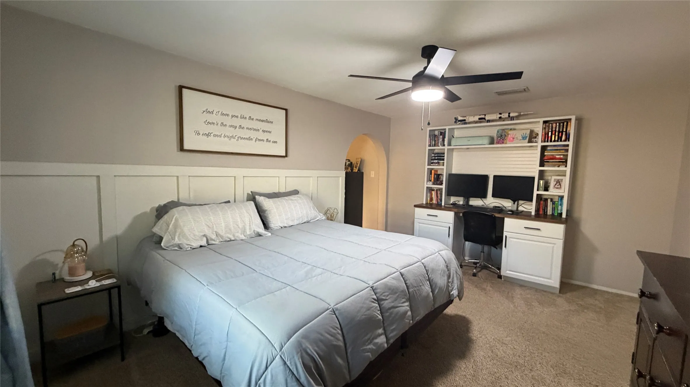 Single Family Residence For Sale in Tarrant County , 6216 Shirley Drive, North Richland Hills, Texas 76180, 3 Bedroom, 2 Bathroom, 2 Garage spaces, 1,635 Sqft, built in 1979, mls#21388332, Real Estate Agent in North Richland Hills, Homes For Sale in Tarrant county, Homes For Sale in North Richland Hills, Realtor in North Richland Hills Texas, Real Estate Brokerage Independent Realty Texas, Luminita Cordes Realtor
