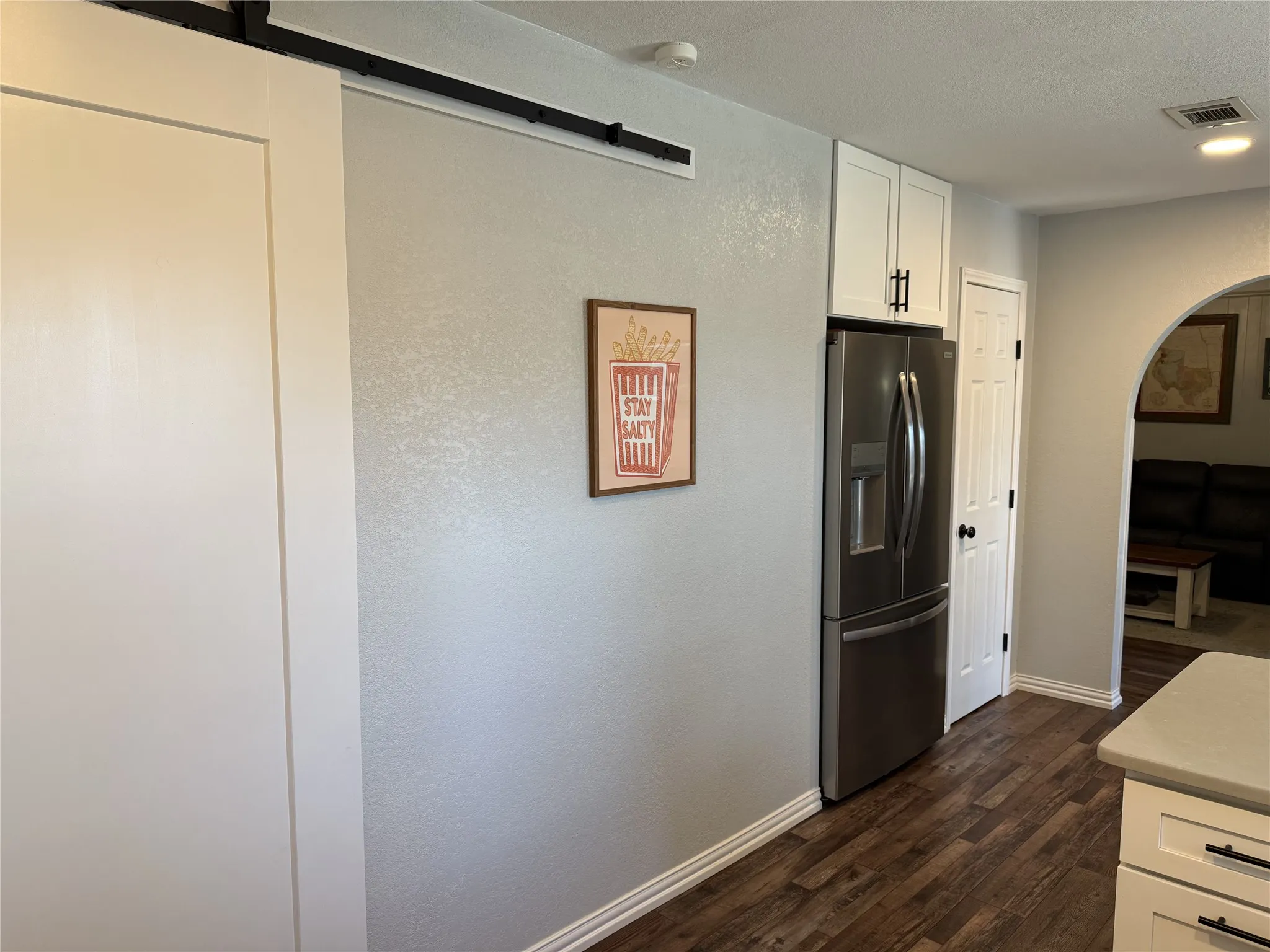 Single Family Residence For Sale in Tarrant County , 6216 Shirley Drive, North Richland Hills, Texas 76180, 3 Bedroom, 2 Bathroom, 2 Garage spaces, 1,635 Sqft, built in 1979, mls#21388332, Real Estate Agent in North Richland Hills, Homes For Sale in Tarrant county, Homes For Sale in North Richland Hills, Realtor in North Richland Hills Texas, Real Estate Brokerage Independent Realty Texas, Luminita Cordes Realtor
