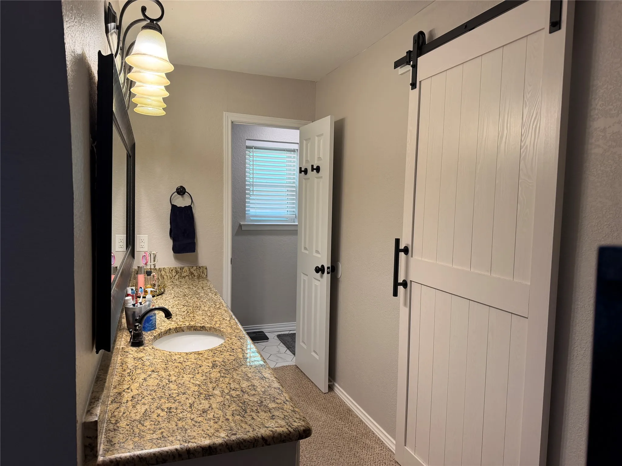 Single Family Residence For Sale in Tarrant County , 6216 Shirley Drive, North Richland Hills, Texas 76180, 3 Bedroom, 2 Bathroom, 2 Garage spaces, 1,635 Sqft, built in 1979, mls#21388332, Real Estate Agent in North Richland Hills, Homes For Sale in Tarrant county, Homes For Sale in North Richland Hills, Realtor in North Richland Hills Texas, Real Estate Brokerage Independent Realty Texas, Luminita Cordes Realtor