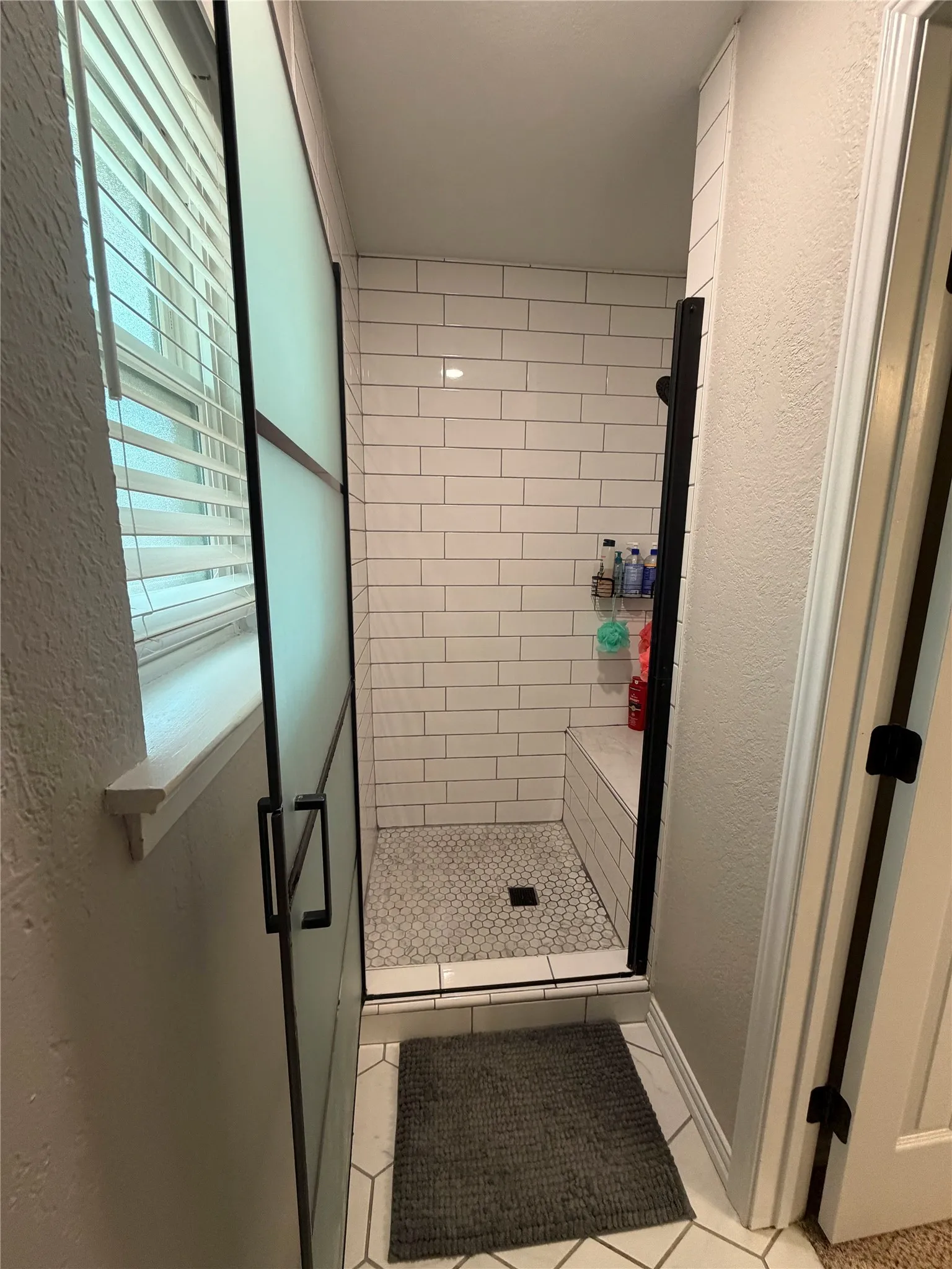 Single Family Residence For Sale in Tarrant County , 6216 Shirley Drive, North Richland Hills, Texas 76180, 3 Bedroom, 2 Bathroom, 2 Garage spaces, 1,635 Sqft, built in 1979, mls#21388332, Real Estate Agent in North Richland Hills, Homes For Sale in Tarrant county, Homes For Sale in North Richland Hills, Realtor in North Richland Hills Texas, Real Estate Brokerage Independent Realty Texas, Luminita Cordes Realtor