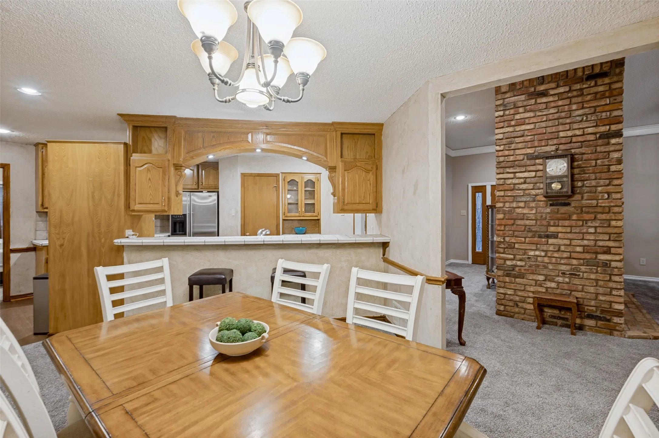 Single Family Residence For Sale in Dallas County , 611 Combine Road, Seagoville, Texas 75159, 3 Bedroom, 3 Bathroom, Garage spaces, 2,394 Sqft, built in 1990, mls#21381888, Real Estate Agent in Seagoville, Homes For Sale in Dallas county, Homes For Sale in Seagoville, Realtor in Seagoville Texas, Real Estate Brokerage Independent Realty Texas, Luminita Cordes Realtor