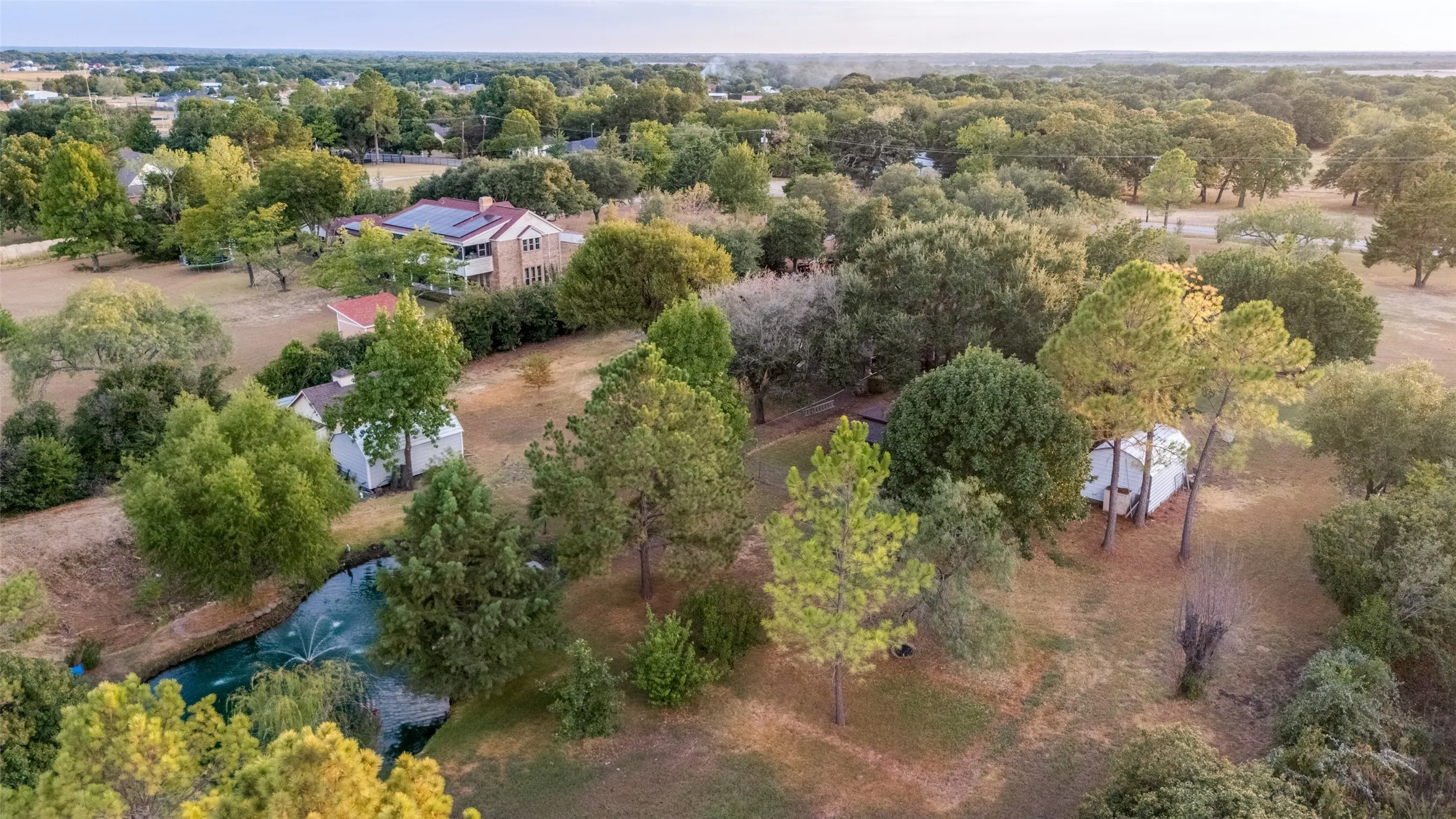 Single Family Residence For Sale in Dallas County , 611 Combine Road, Seagoville, Texas 75159, 3 Bedroom, 3 Bathroom, Garage spaces, 2,394 Sqft, built in 1990, mls#21381888, Real Estate Agent in Seagoville, Homes For Sale in Dallas county, Homes For Sale in Seagoville, Realtor in Seagoville Texas, Real Estate Brokerage Independent Realty Texas, Luminita Cordes Realtor