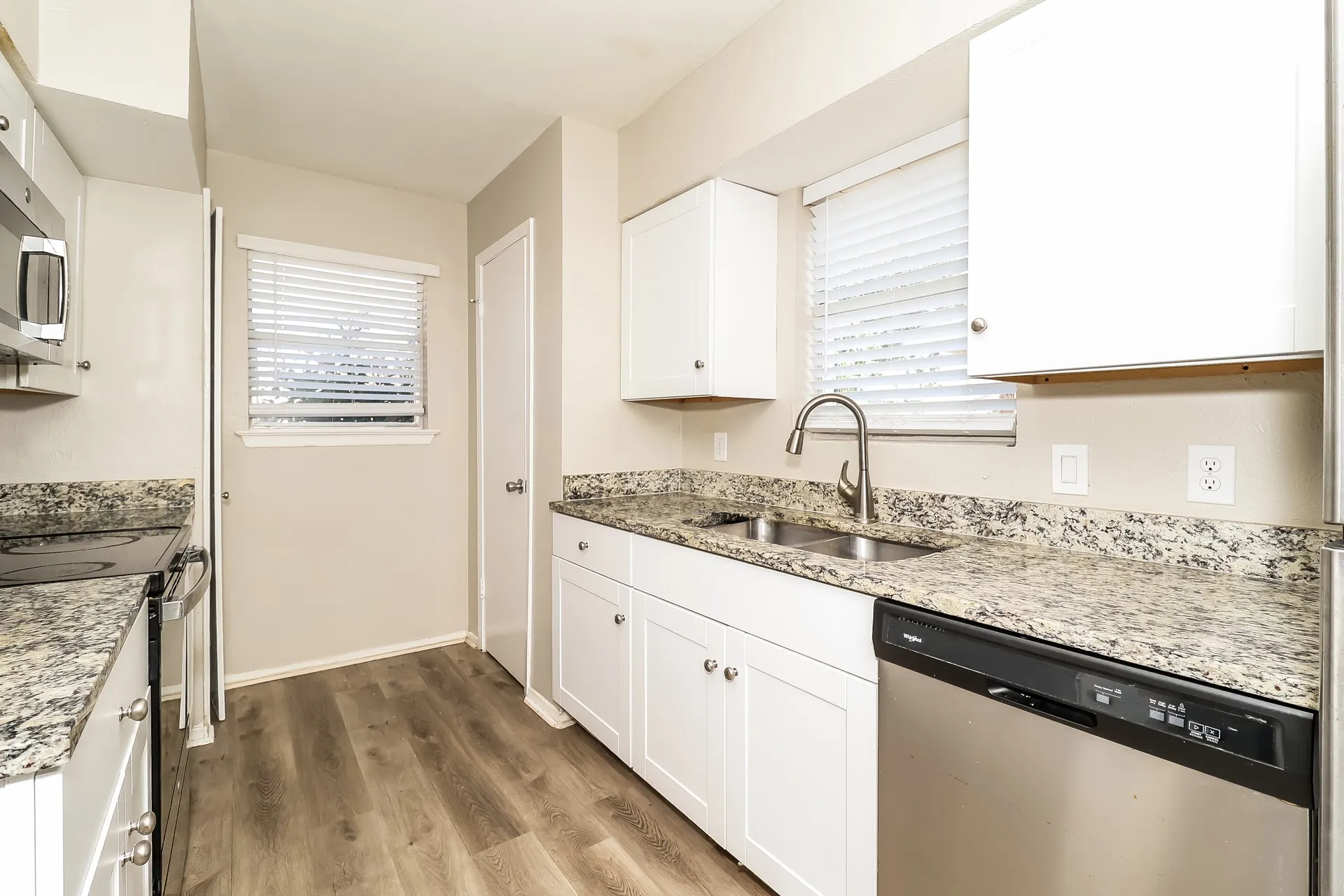 Single Family Residence For Sale in Dallas County , 11226 Drummond Drive, Dallas, Texas 75228, 4 Bedroom, 3 Bathroom, Garage spaces, 2,172 Sqft, built in 1964, mls#21388354, Real Estate Agent in Dallas, Homes For Sale in Dallas county, Homes For Sale in Dallas, Realtor in Dallas Texas, Real Estate Brokerage Independent Realty Texas, Luminita Cordes Realtor
