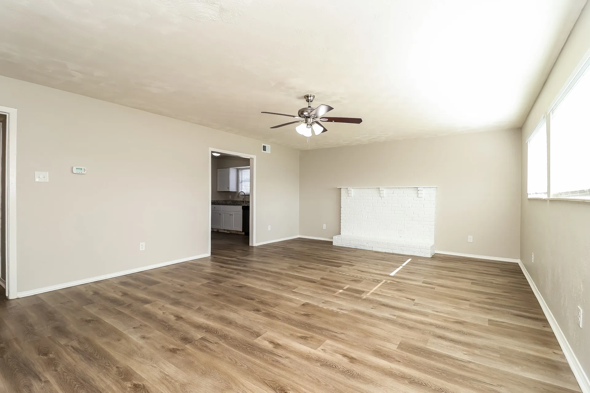 Single Family Residence For Sale in Dallas County , 11226 Drummond Drive, Dallas, Texas 75228, 4 Bedroom, 3 Bathroom, Garage spaces, 2,172 Sqft, built in 1964, mls#21388354, Real Estate Agent in Dallas, Homes For Sale in Dallas county, Homes For Sale in Dallas, Realtor in Dallas Texas, Real Estate Brokerage Independent Realty Texas, Luminita Cordes Realtor