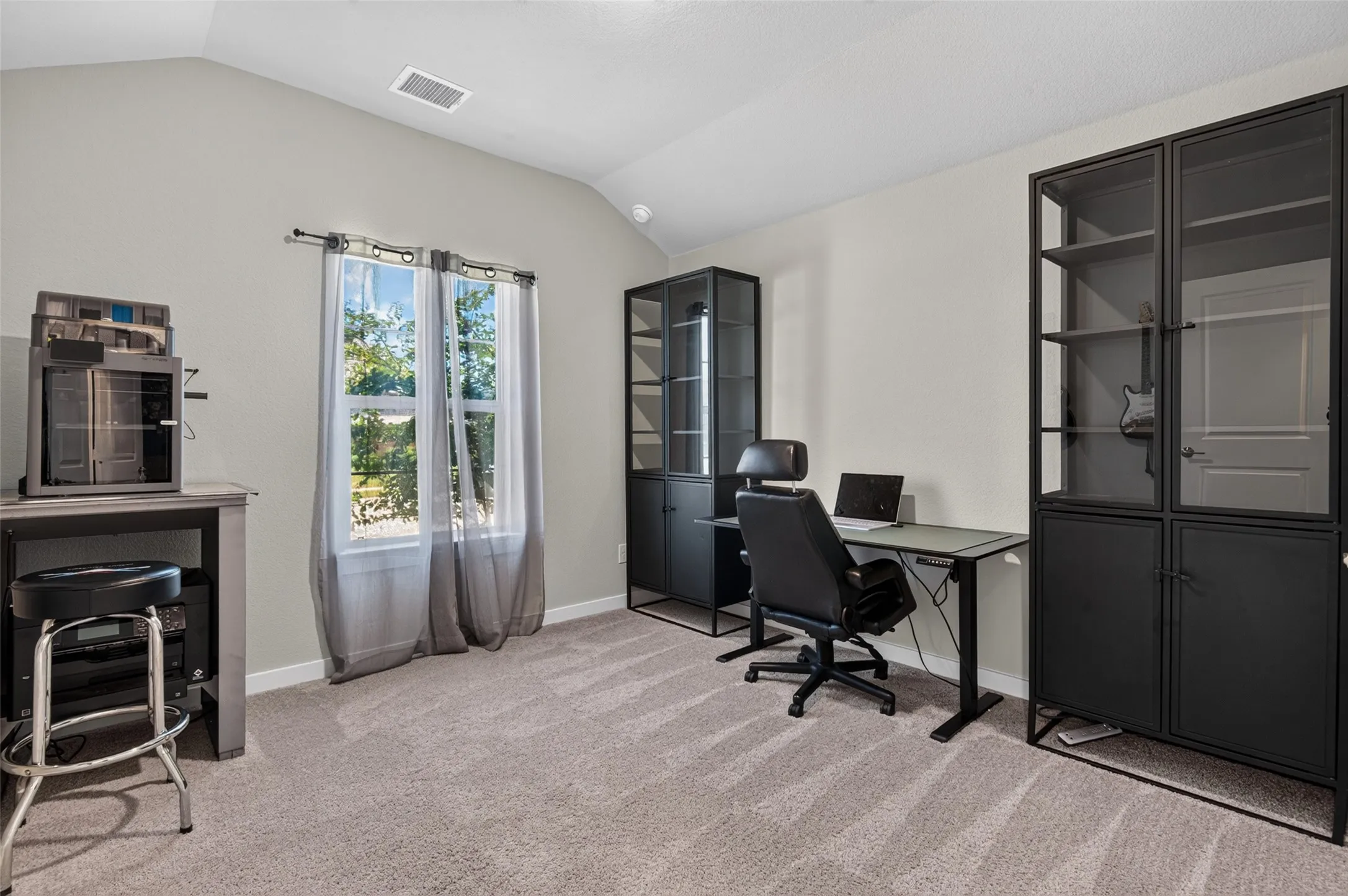 Single Family Residence For Rent in Rockwall County , 3014 Water Light Lane, Royse City, Texas 75189, 3 Bedroom, 2 Bathroom, 2 Garage spaces, 1,842 Sqft, built in 2023, mls#21388080, Real Estate Agent in Royse City, Homes For Rent in Rockwall county, Homes For Rent in Royse City, Realtor in Royse City Texas, Real Estate Brokerage Independent Realty Texas, Luminita Cordes Realtor