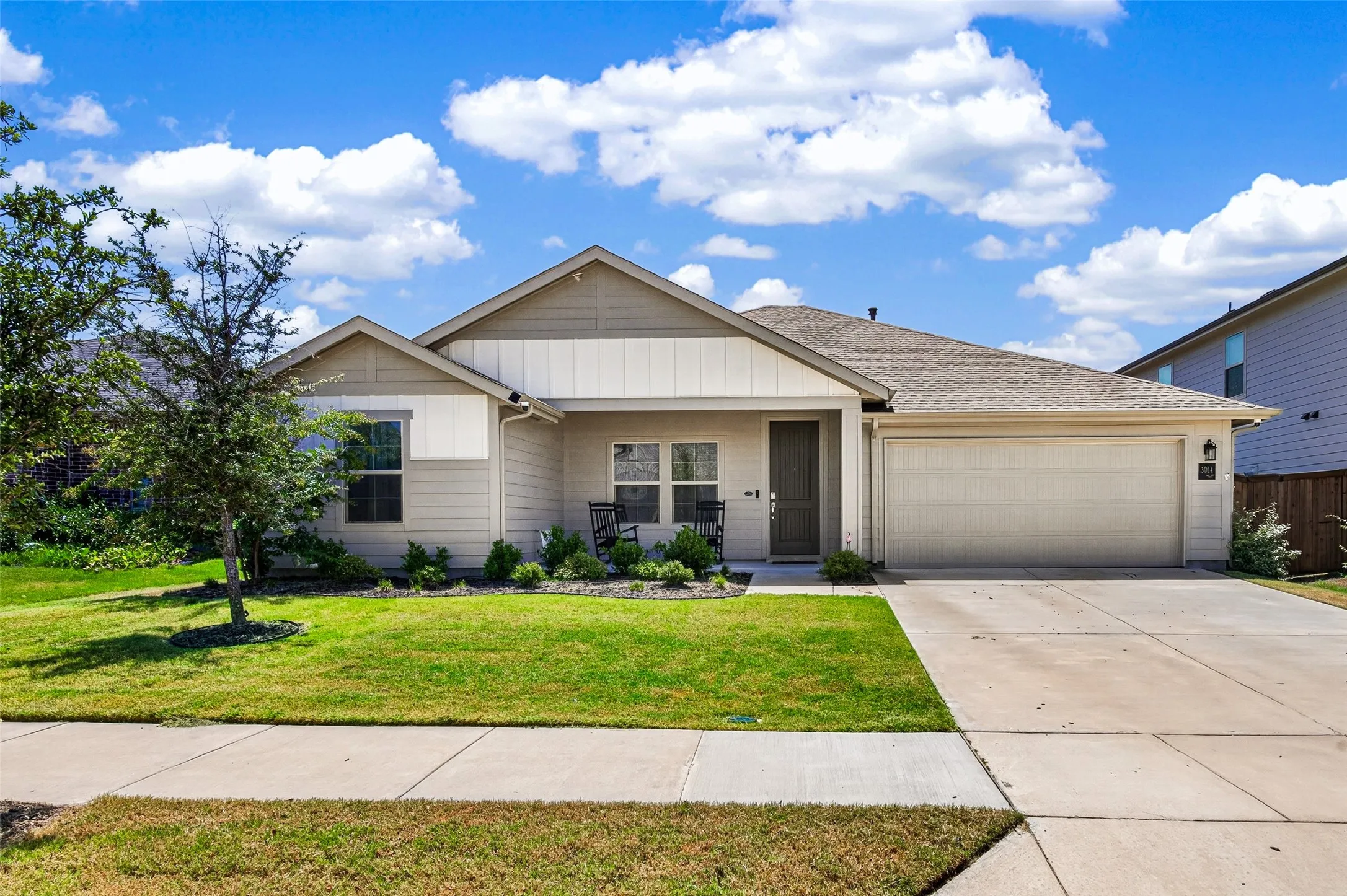 Single Family Residence For Rent in Rockwall County , 3014 Water Light Lane, Royse City, Texas 75189, 3 Bedroom, 2 Bathroom, 2 Garage spaces, 1,842 Sqft, built in 2023, mls#21388080, Real Estate Agent in Royse City, Homes For Rent in Rockwall county, Homes For Rent in Royse City, Realtor in Royse City Texas, Real Estate Brokerage Independent Realty Texas, Luminita Cordes Realtor
