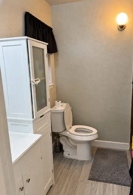 Bathroom nice and spacious.