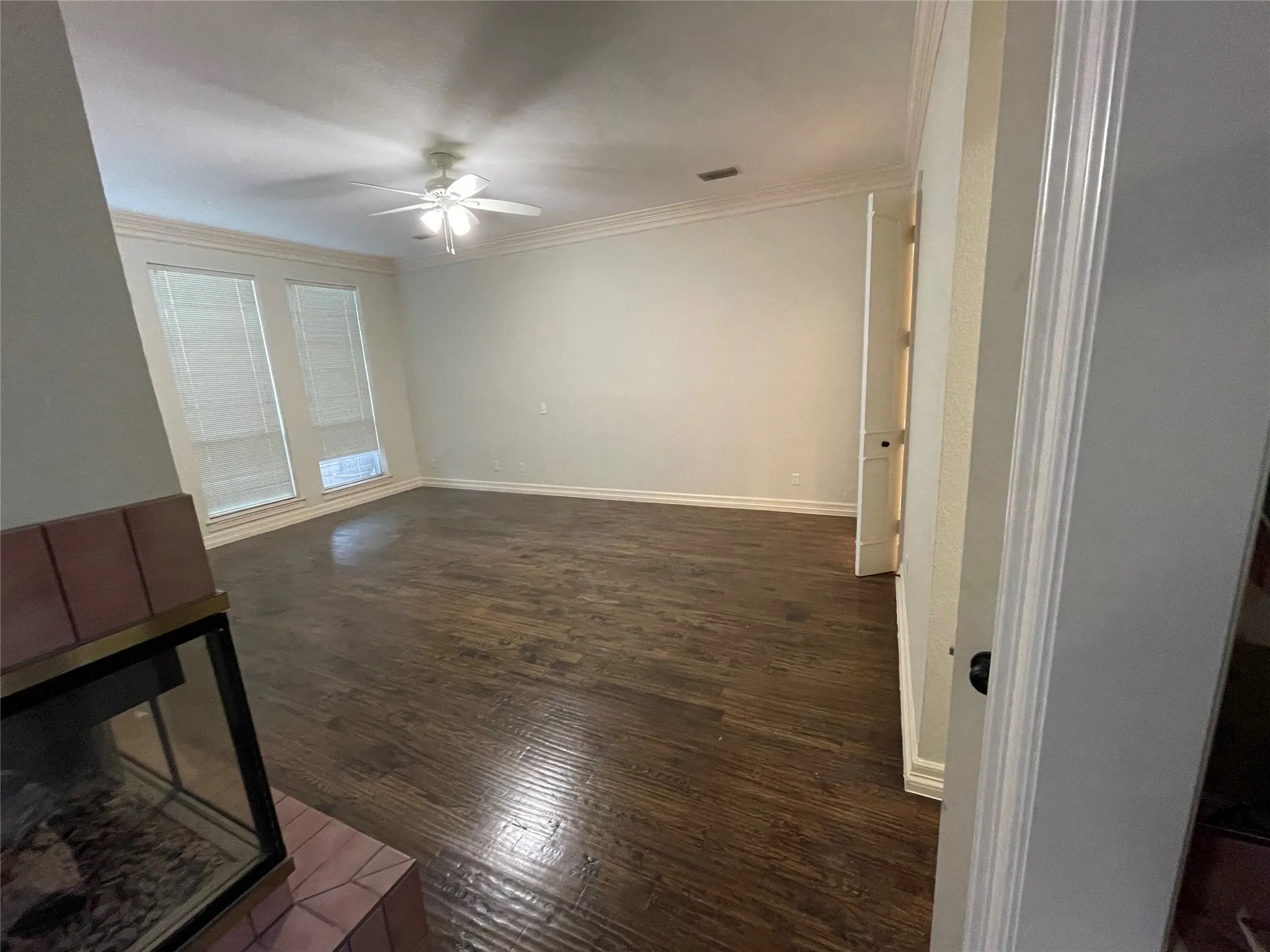 Single Family Residence For Sale in Collin County , 4569 Hallmark Drive, Plano, Texas 75024, 4 Bedroom, 4 Bathroom, 3 Garage spaces, 3,680 Sqft, built in 1986, mls#21381014, Real Estate Agent in Plano, Homes For Sale in Collin county, Homes For Sale in Plano, Realtor in Plano Texas, Real Estate Brokerage Independent Realty Texas, Luminita Cordes Realtor