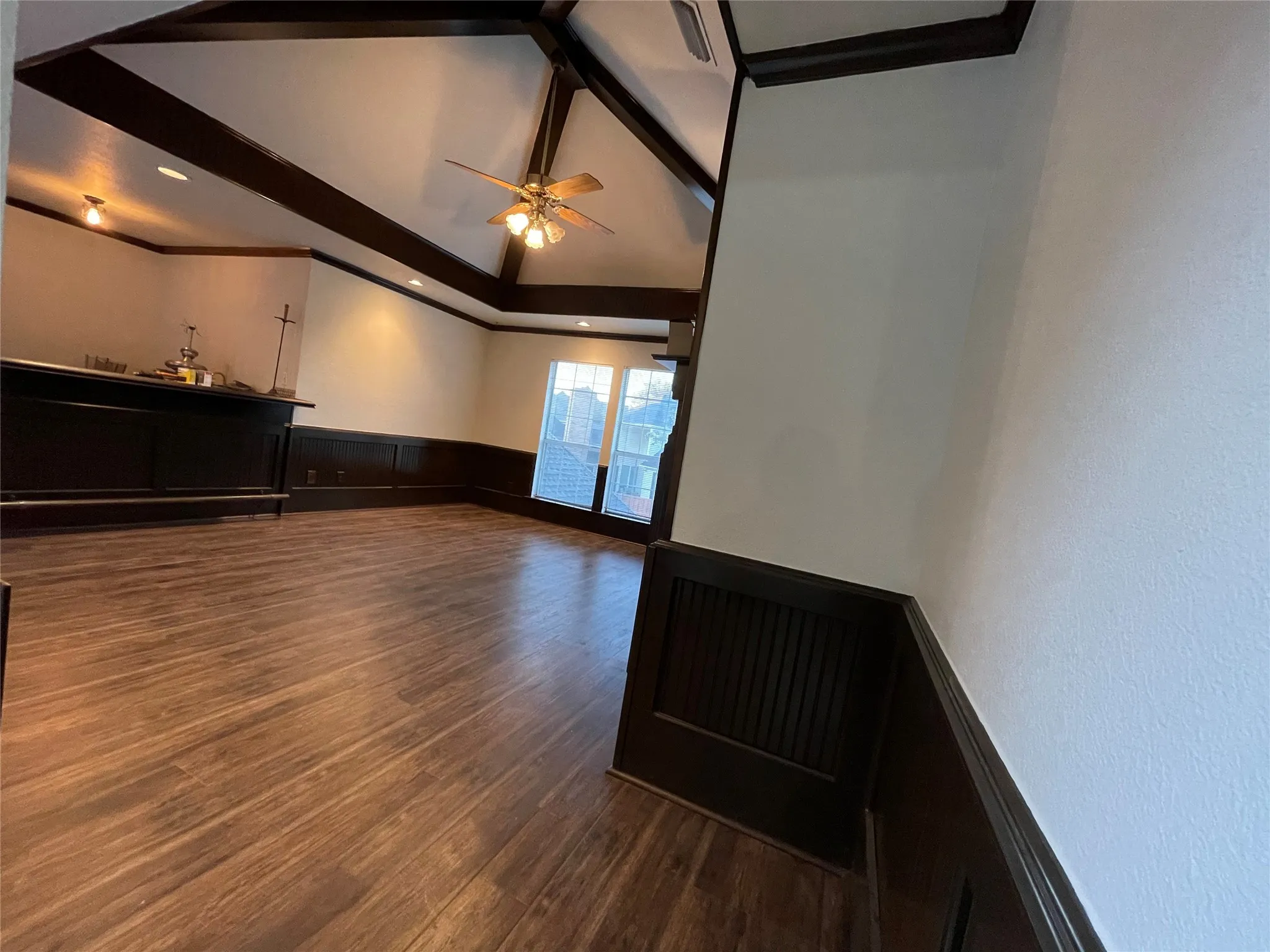 Single Family Residence For Sale in Collin County , 4569 Hallmark Drive, Plano, Texas 75024, 4 Bedroom, 4 Bathroom, 3 Garage spaces, 3,680 Sqft, built in 1986, mls#21381014, Real Estate Agent in Plano, Homes For Sale in Collin county, Homes For Sale in Plano, Realtor in Plano Texas, Real Estate Brokerage Independent Realty Texas, Luminita Cordes Realtor