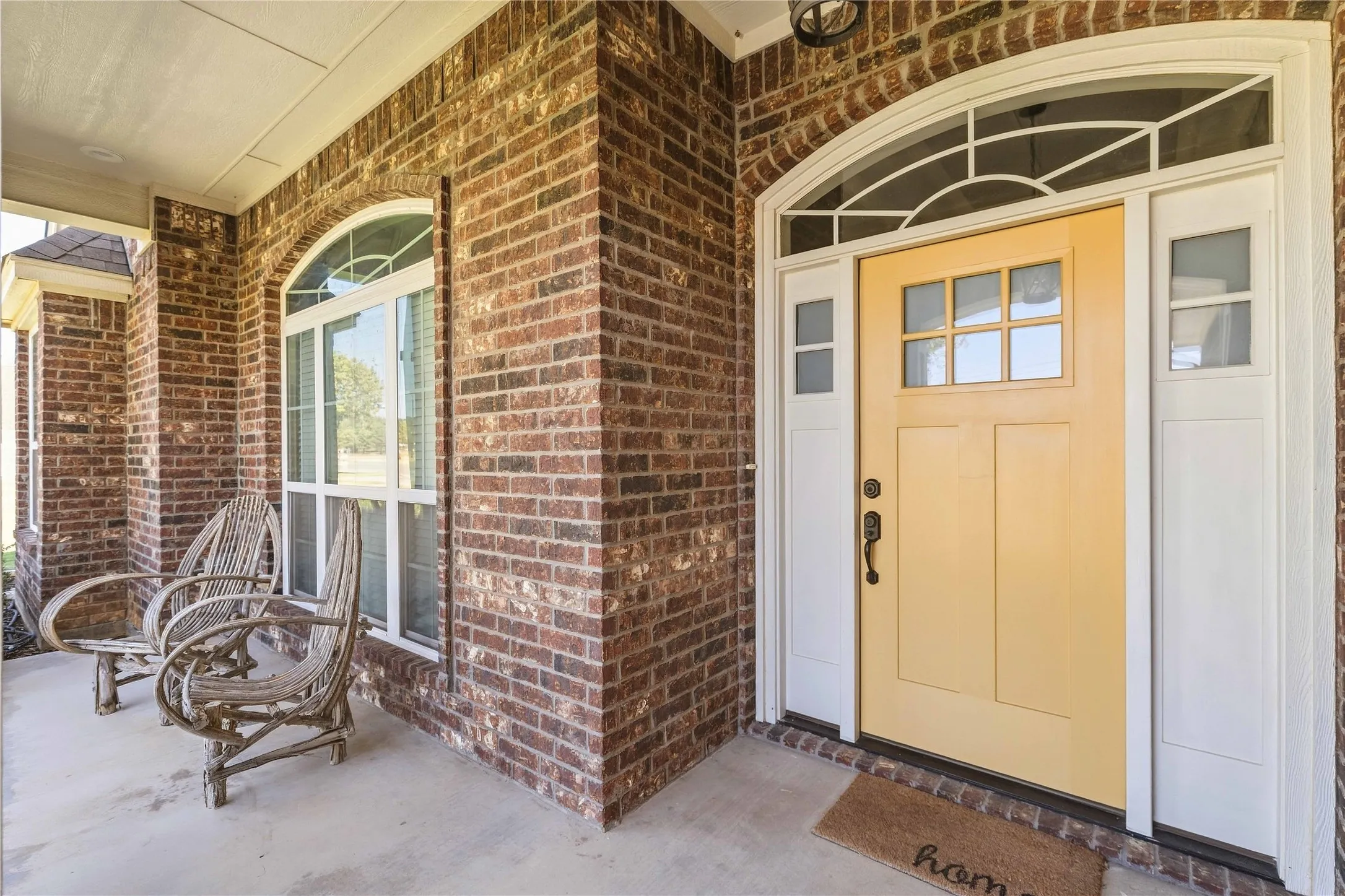 Single Family Residence For Sale in Brown County , 1800 Shaw Drive, Brownwood, Texas 76801, 3 Bedroom, 2 Bathroom, 2 Garage spaces, 2,245 Sqft, built in 2018, mls#21387886, Real Estate Agent in Brownwood, Homes For Sale in Brown county, Homes For Sale in Brownwood, Realtor in Brownwood Texas, Real Estate Brokerage Independent Realty Texas, Luminita Cordes Realtor