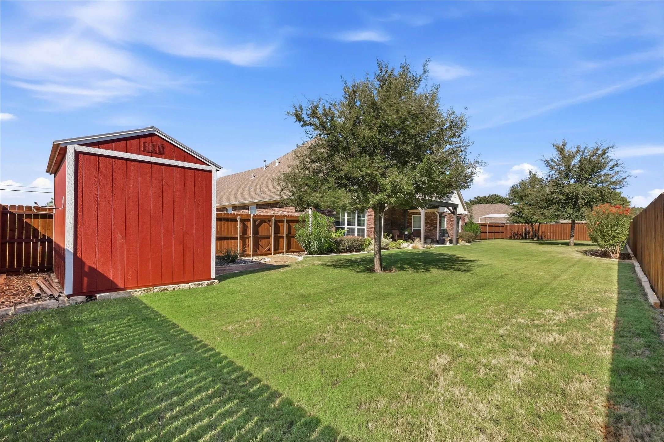 Single Family Residence For Sale in Brown County , 1800 Shaw Drive, Brownwood, Texas 76801, 3 Bedroom, 2 Bathroom, 2 Garage spaces, 2,245 Sqft, built in 2018, mls#21387886, Real Estate Agent in Brownwood, Homes For Sale in Brown county, Homes For Sale in Brownwood, Realtor in Brownwood Texas, Real Estate Brokerage Independent Realty Texas, Luminita Cordes Realtor