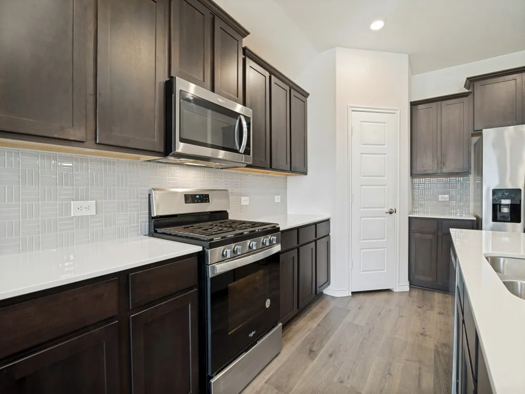 Single Family Residence For Sale in Hunt County , 211 Condor Pass, Caddo Mills, Texas 75135, 4 Bedroom, 2 Bathroom, 2 Garage spaces, 1,826 Sqft, built in 2023, mls#21371916, Real Estate Agent in Caddo Mills, Homes For Sale in Hunt county, Homes For Sale in Caddo Mills, Realtor in Caddo Mills Texas, Real Estate Brokerage Independent Realty Texas, Luminita Cordes Realtor