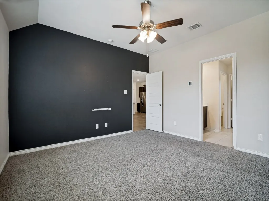 Single Family Residence For Sale in Hunt County , 211 Condor Pass, Caddo Mills, Texas 75135, 4 Bedroom, 2 Bathroom, 2 Garage spaces, 1,826 Sqft, built in 2023, mls#21371916, Real Estate Agent in Caddo Mills, Homes For Sale in Hunt county, Homes For Sale in Caddo Mills, Realtor in Caddo Mills Texas, Real Estate Brokerage Independent Realty Texas, Luminita Cordes Realtor