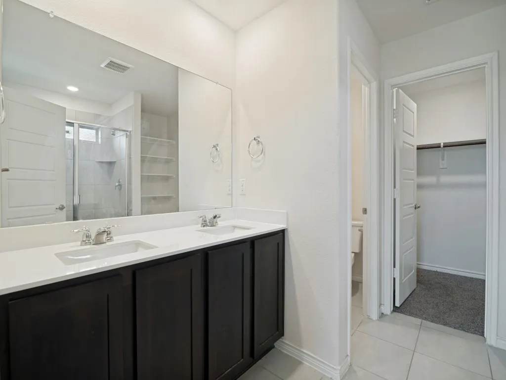 Single Family Residence For Sale in Hunt County , 211 Condor Pass, Caddo Mills, Texas 75135, 4 Bedroom, 2 Bathroom, 2 Garage spaces, 1,826 Sqft, built in 2023, mls#21371916, Real Estate Agent in Caddo Mills, Homes For Sale in Hunt county, Homes For Sale in Caddo Mills, Realtor in Caddo Mills Texas, Real Estate Brokerage Independent Realty Texas, Luminita Cordes Realtor