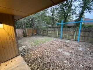 Duplex For Rent in Tarrant County , 408 Lochridge Drive 410, Azle, Texas 76020, 2 Bedroom, 2 Bathroom, 1 Garage spaces, 1,400 Sqft, built in 1985, mls#21388286, Real Estate Agent in Azle, Homes For Rent in Tarrant county, Homes For Rent in Azle, Realtor in Azle Texas, Real Estate Brokerage Independent Realty Texas, Luminita Cordes Realtor