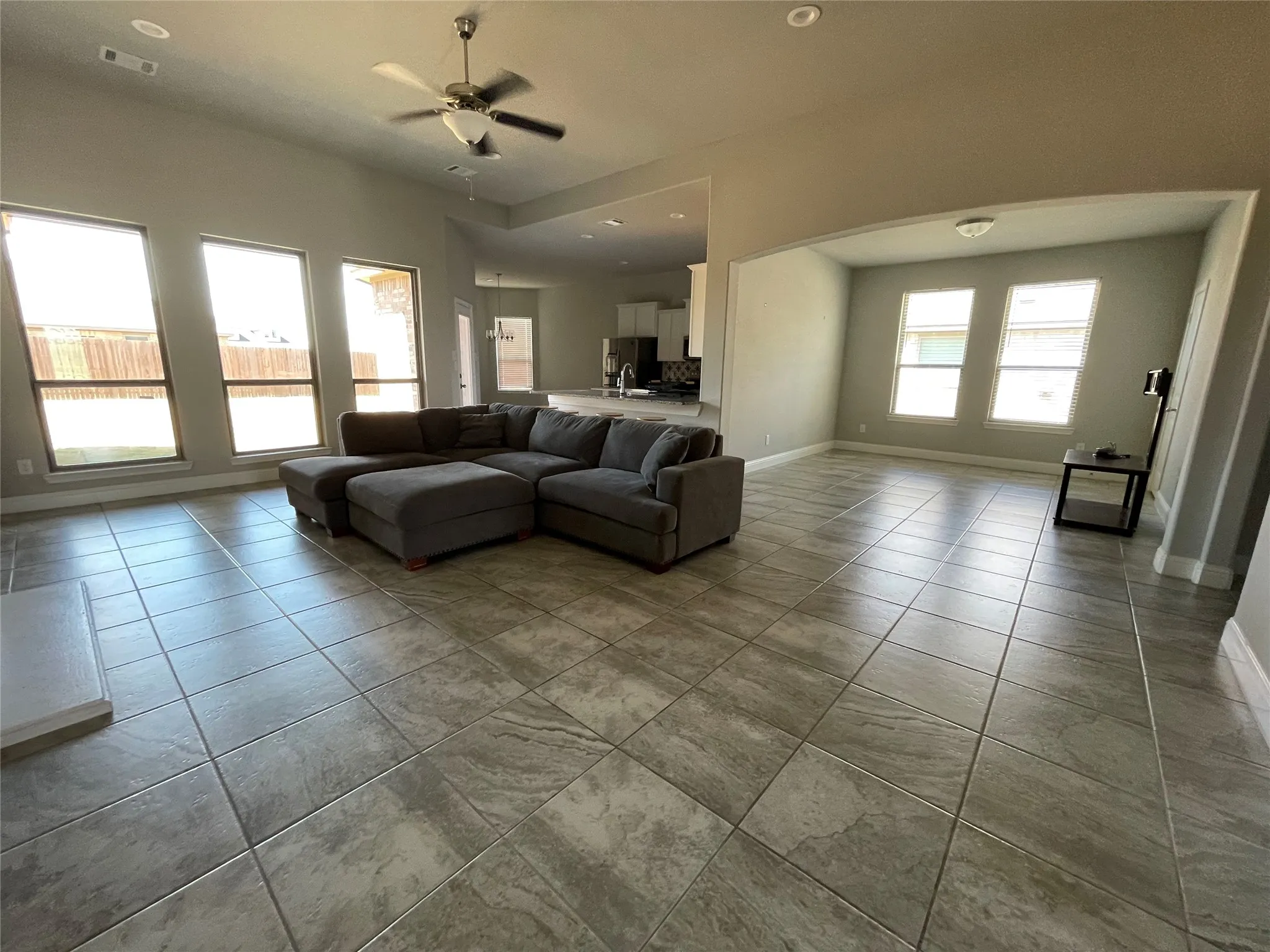 Single Family Residence For Rent in Johnson County , 706 Buffalo Creek Drive, Cleburne, Texas 76033, 3 Bedroom, 11 Bathroom, 2 Garage spaces, 1,832 Sqft, built in 2021, mls#21388375, Real Estate Agent in Cleburne, Homes For Rent in Johnson county, Homes For Rent in Cleburne, Realtor in Cleburne Texas, Real Estate Brokerage Independent Realty Texas, Luminita Cordes Realtor