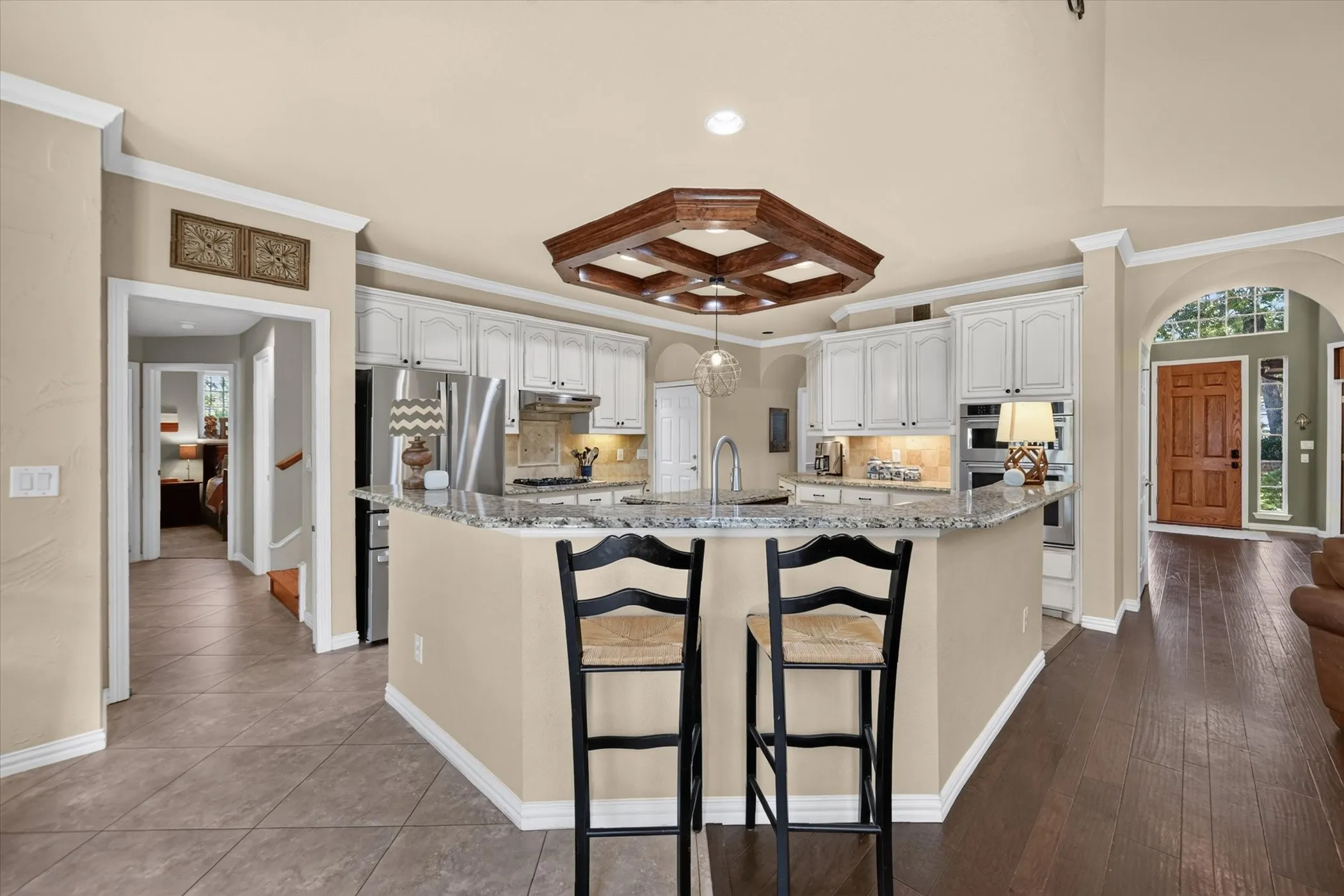 Single Family Residence For Sale in Denton County , 2830 Woodhollow Court, Highland Village, Texas 75077, 4 Bedroom, 3 Bathroom, 2 Garage spaces, 3,418 Sqft, built in 1994, mls#21382145, Real Estate Agent in Highland Village, Homes For Sale in Denton county, Homes For Sale in Highland Village, Realtor in Highland Village Texas, Real Estate Brokerage Independent Realty Texas, Luminita Cordes Realtor