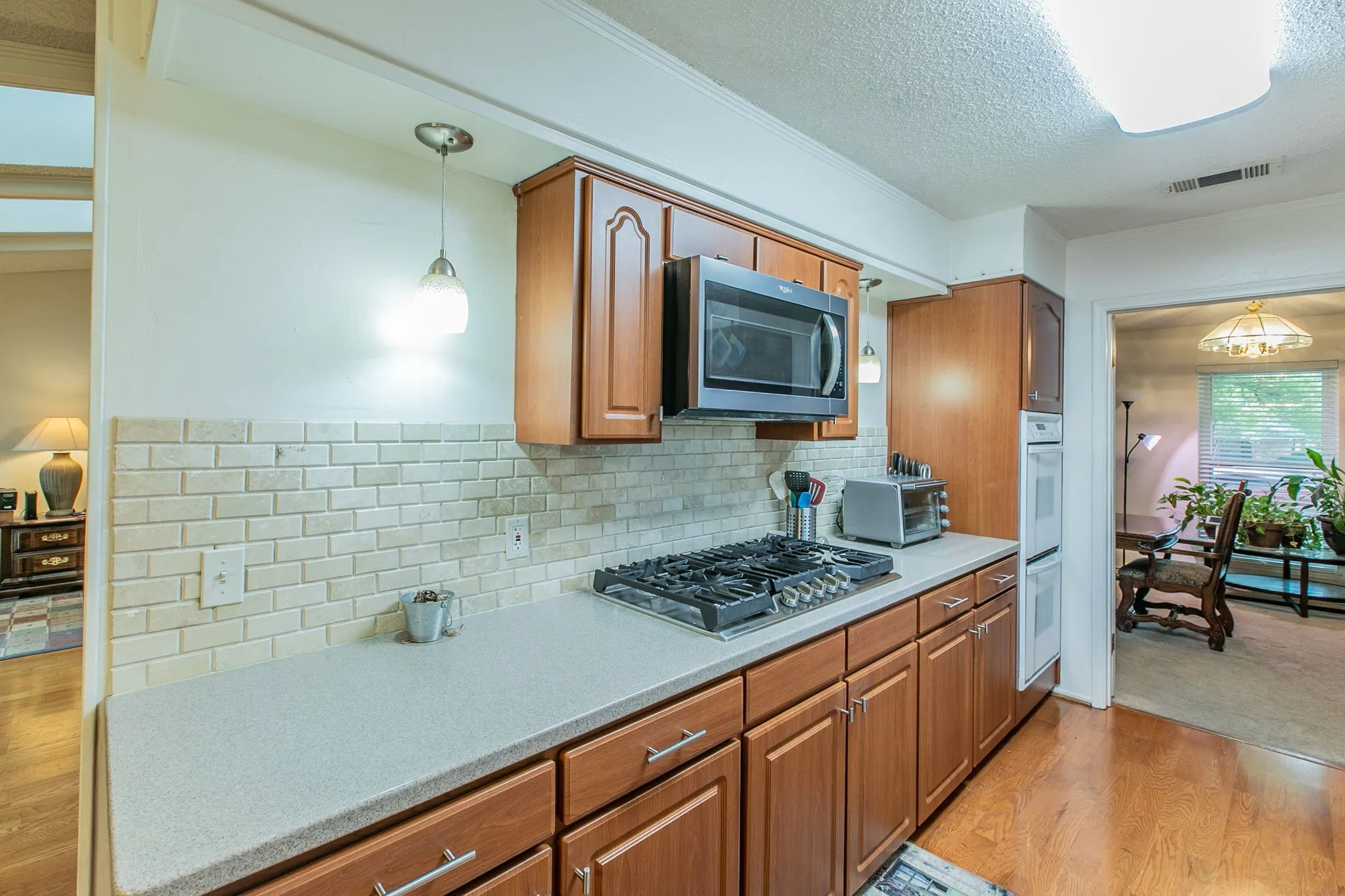 Single Family Residence For Sale in Mc Lennan County , 1033 Rambler Drive, Waco, Texas 76710, 4 Bedroom, 2 Bathroom, 2 Garage spaces, 2,194 Sqft, built in 1972, mls#21385763, Real Estate Agent in Waco, Homes For Sale in Mc Lennan county, Homes For Sale in Waco, Realtor in Waco Texas, Real Estate Brokerage Independent Realty Texas, Luminita Cordes Realtor