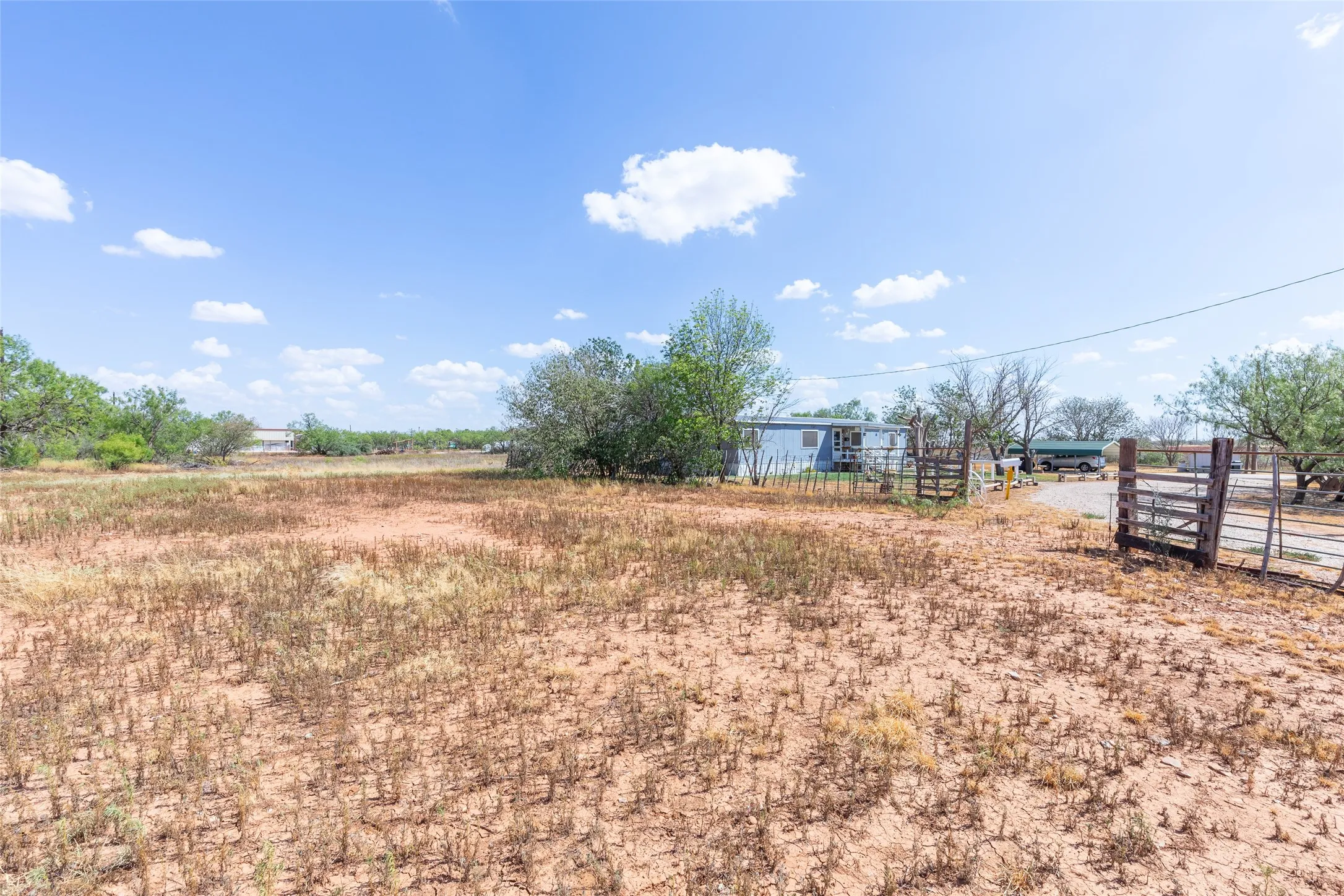 Mobile Home For Sale in Taylor County , 1455 County Road 401, Merkel, Texas 79536, 4 Bedroom, 2 Bathroom, Garage spaces, 1,440 Sqft, built in 1979, mls#21388303, Real Estate Agent in Merkel, Homes For Sale in Taylor county, Homes For Sale in Merkel, Realtor in Merkel Texas, Real Estate Brokerage Independent Realty Texas, Luminita Cordes Realtor