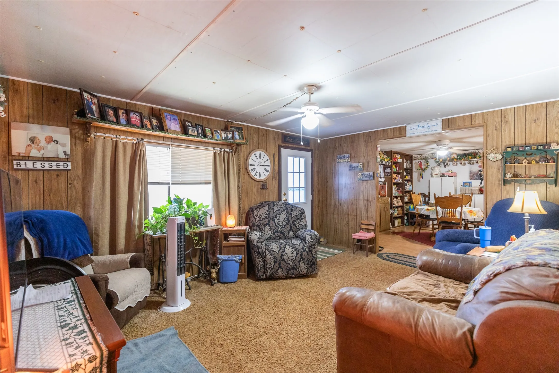 Mobile Home For Sale in Taylor County , 1455 County Road 401, Merkel, Texas 79536, 4 Bedroom, 2 Bathroom, Garage spaces, 1,440 Sqft, built in 1979, mls#21388303, Real Estate Agent in Merkel, Homes For Sale in Taylor county, Homes For Sale in Merkel, Realtor in Merkel Texas, Real Estate Brokerage Independent Realty Texas, Luminita Cordes Realtor