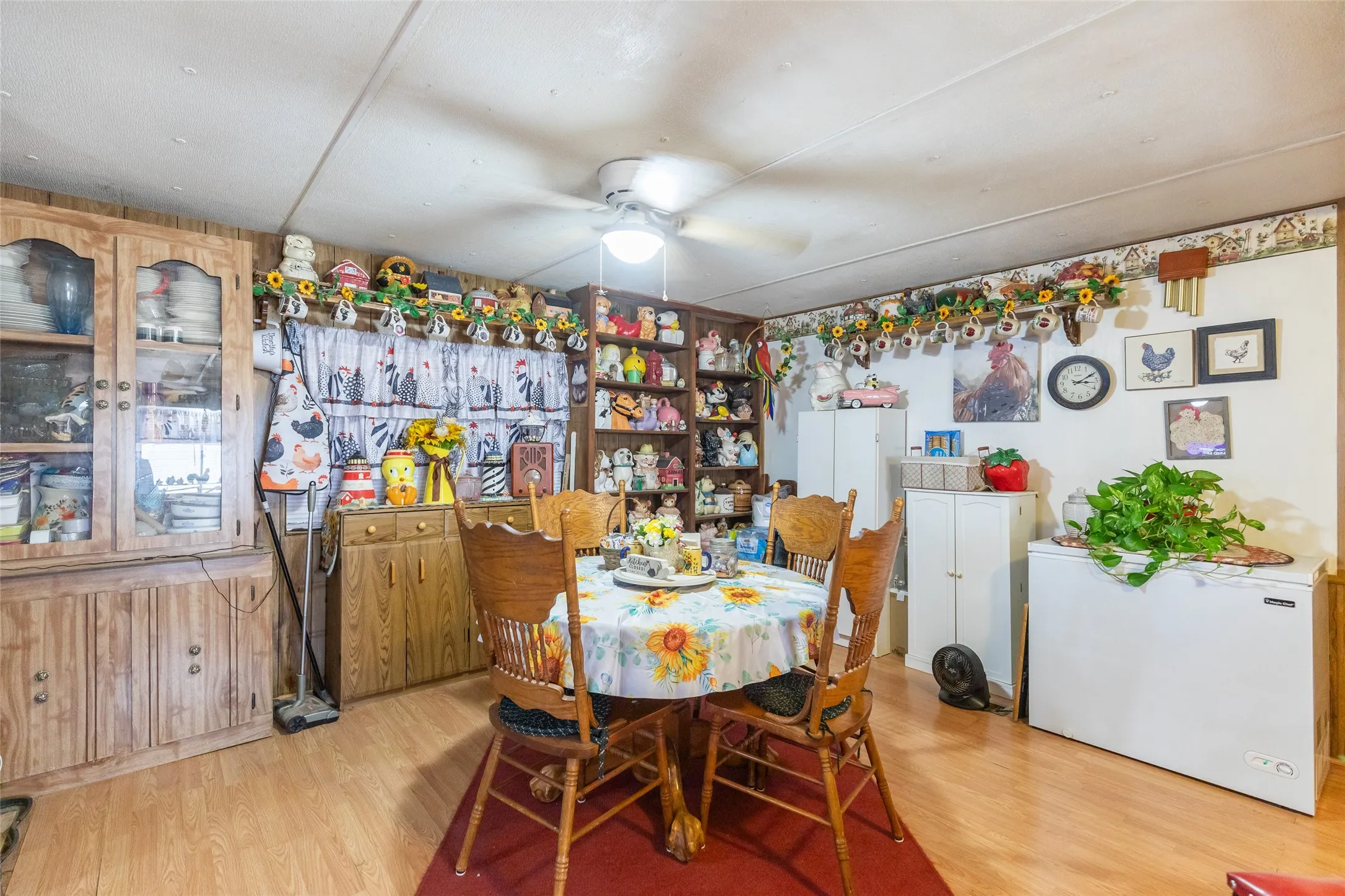 Mobile Home For Sale in Taylor County , 1455 County Road 401, Merkel, Texas 79536, 4 Bedroom, 2 Bathroom, Garage spaces, 1,440 Sqft, built in 1979, mls#21388303, Real Estate Agent in Merkel, Homes For Sale in Taylor county, Homes For Sale in Merkel, Realtor in Merkel Texas, Real Estate Brokerage Independent Realty Texas, Luminita Cordes Realtor
