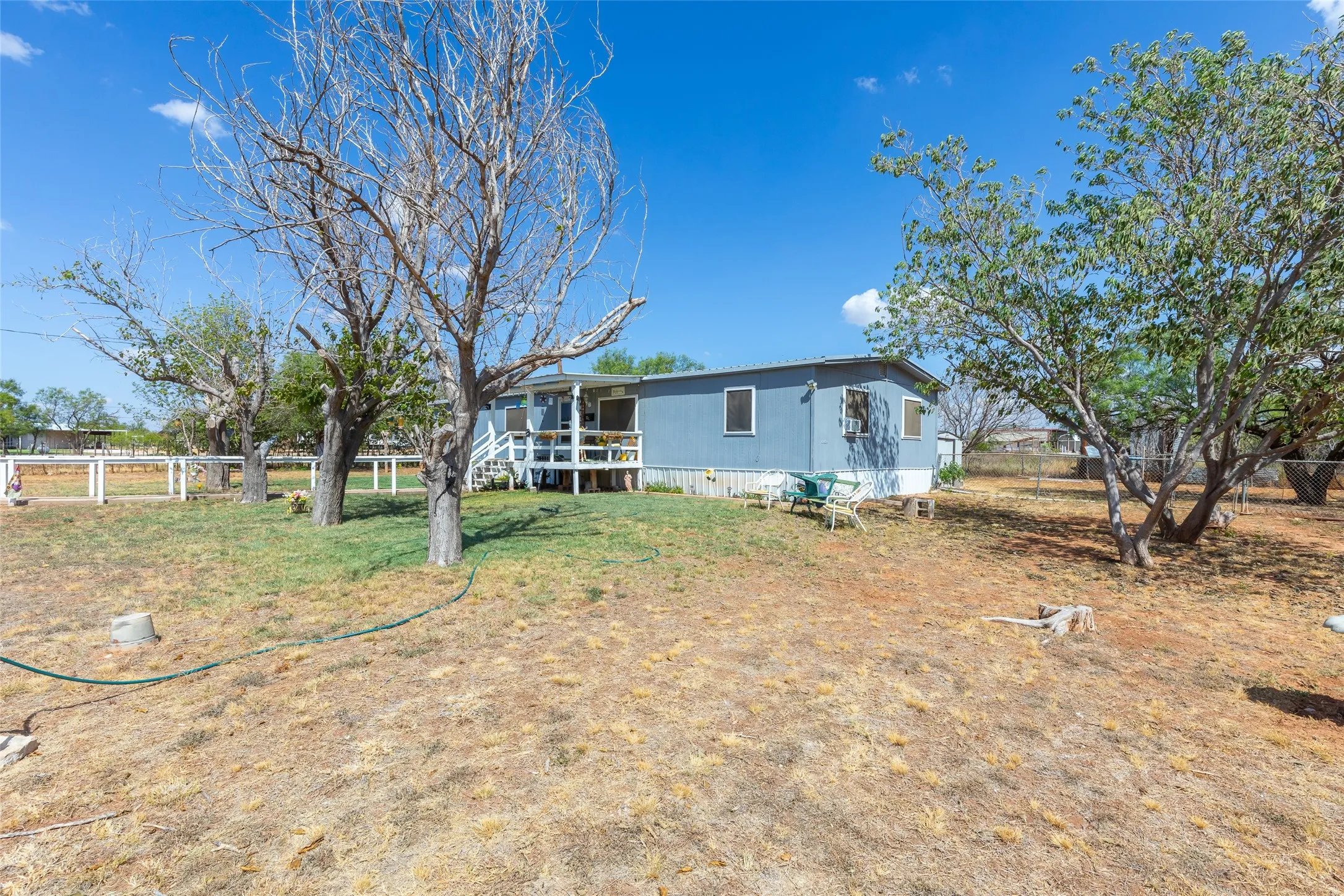Mobile Home For Sale in Taylor County , 1455 County Road 401, Merkel, Texas 79536, 4 Bedroom, 2 Bathroom, Garage spaces, 1,440 Sqft, built in 1979, mls#21388303, Real Estate Agent in Merkel, Homes For Sale in Taylor county, Homes For Sale in Merkel, Realtor in Merkel Texas, Real Estate Brokerage Independent Realty Texas, Luminita Cordes Realtor