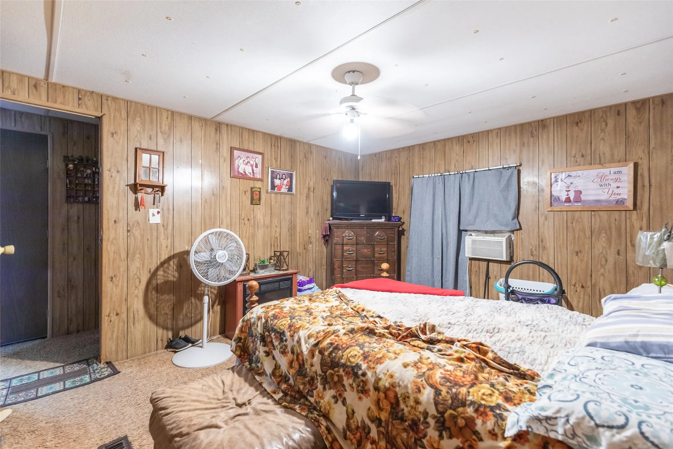 Mobile Home For Sale in Taylor County , 1455 County Road 401, Merkel, Texas 79536, 4 Bedroom, 2 Bathroom, Garage spaces, 1,440 Sqft, built in 1979, mls#21388303, Real Estate Agent in Merkel, Homes For Sale in Taylor county, Homes For Sale in Merkel, Realtor in Merkel Texas, Real Estate Brokerage Independent Realty Texas, Luminita Cordes Realtor