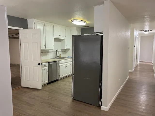 Single Family Residence For Rent in Taylor County , 7601 Thompson Parkway, Abilene, Texas 79606, 4 Bedroom, 2 Bathroom, 2 Garage spaces, 1,495 Sqft, built in 1997, mls#21388400, Real Estate Agent in Abilene, Homes For Rent in Taylor county, Homes For Rent in Abilene, Realtor in Abilene Texas, Real Estate Brokerage Independent Realty Texas, Luminita Cordes Realtor