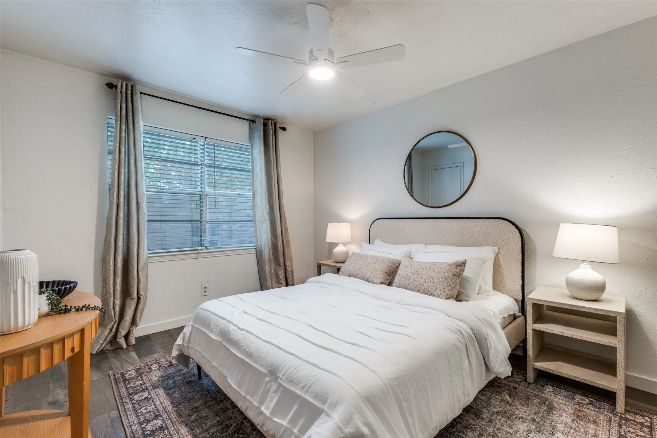 Condominium For Rent in Dallas County , 4525 Gilbert 204, Dallas, Texas 75219, 1 Bedroom, 1 Bathroom, Garage spaces, 471 Sqft, built in 1972, mls#21388405, Real Estate Agent in Dallas, Homes For Rent in Dallas county, Homes For Rent in Dallas, Realtor in Dallas Texas, Real Estate Brokerage Independent Realty Texas, Luminita Cordes Realtor
