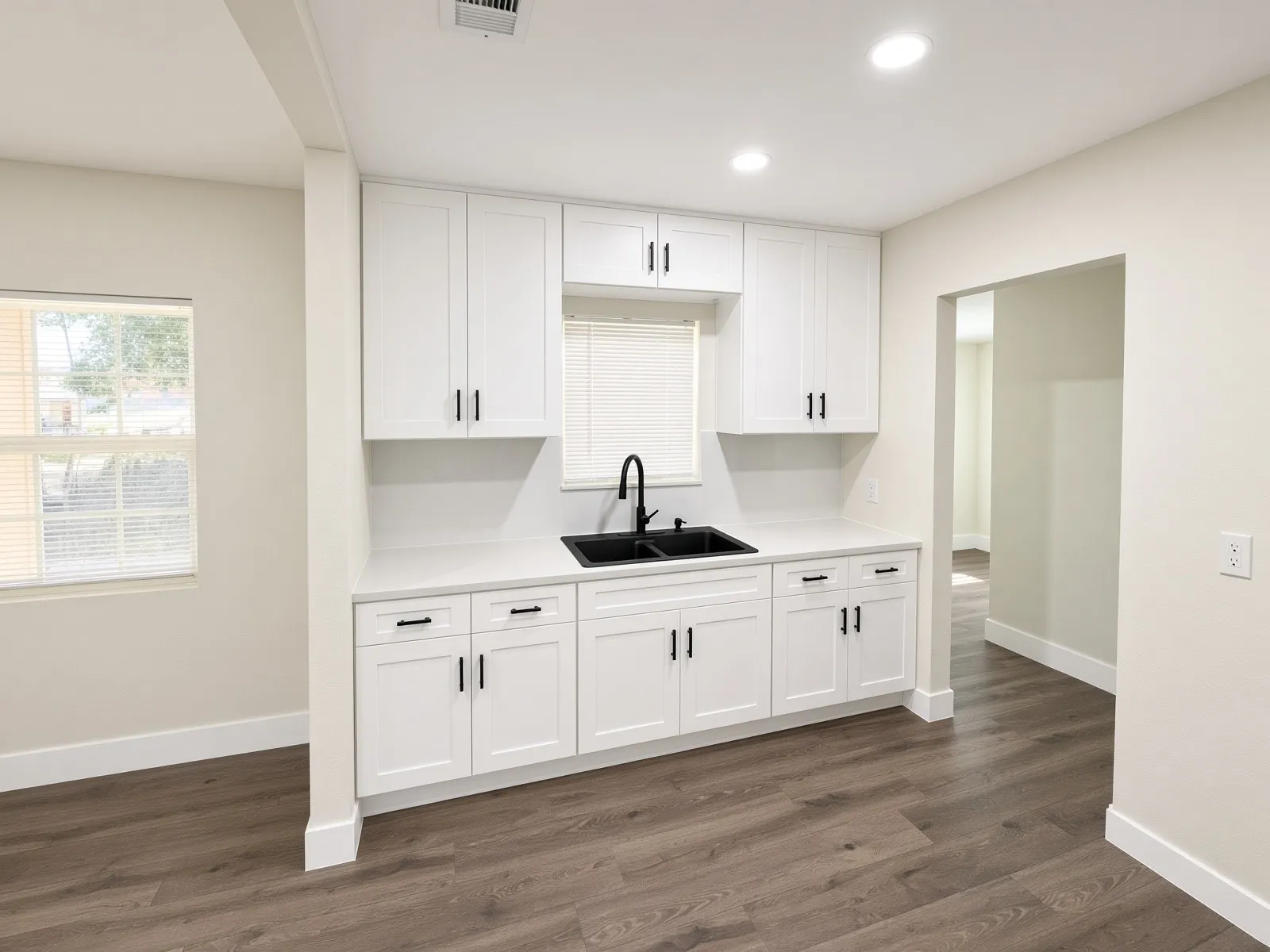 Single Family Residence For Sale in Dallas County , 1205 Oak Street, Grand Prairie, Texas 75050, 3 Bedroom, 2 Bathroom, Garage spaces, 1,169 Sqft, built in 1942, mls#21388170, Real Estate Agent in Grand Prairie, Homes For Sale in Dallas county, Homes For Sale in Grand Prairie, Realtor in Grand Prairie Texas, Real Estate Brokerage Independent Realty Texas, Luminita Cordes Realtor