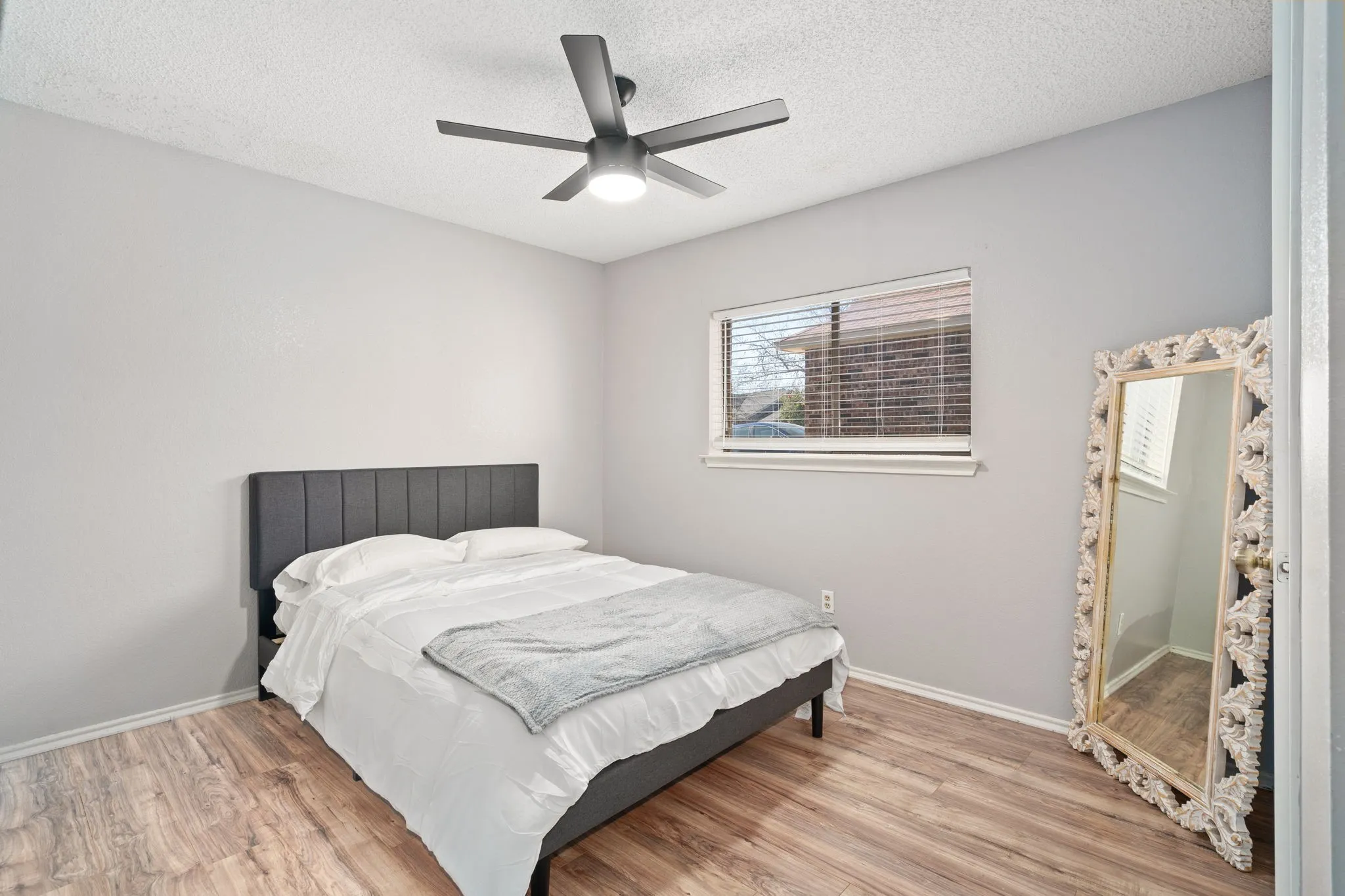 Single Family Residence For Rent in Dallas County , 2334 Dartmouth Drive, Grand Prairie, Texas 75052, 3 Bedroom, 2 Bathroom, 2 Garage spaces, 1,455 Sqft, built in 1985, mls#21387952, Real Estate Agent in Grand Prairie, Homes For Rent in Dallas county, Homes For Rent in Grand Prairie, Realtor in Grand Prairie Texas, Real Estate Brokerage Independent Realty Texas, Luminita Cordes Realtor
