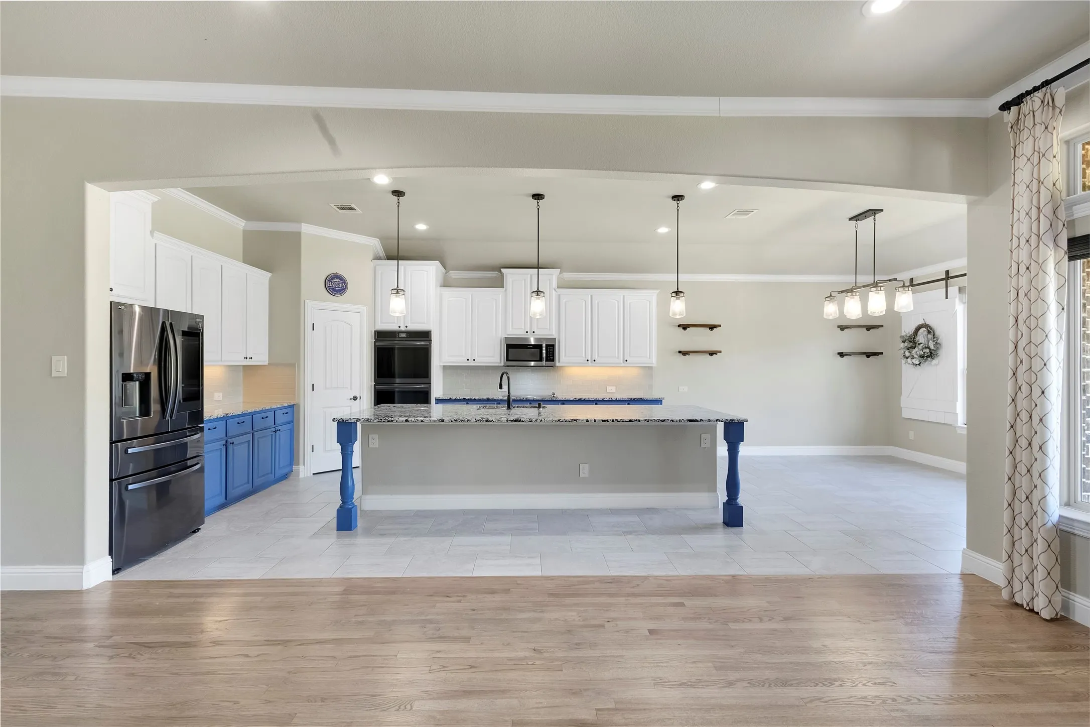 Single Family Residence For Sale in Collin County , 341 Amber Lane, Nevada, Texas 75173, 4 Bedroom, 3 Bathroom, 3 Garage spaces, 2,655 Sqft, built in 2016, mls#21388219, Real Estate Agent in Nevada, Homes For Sale in Collin county, Homes For Sale in Nevada, Realtor in Nevada Texas, Real Estate Brokerage Independent Realty Texas, Luminita Cordes Realtor