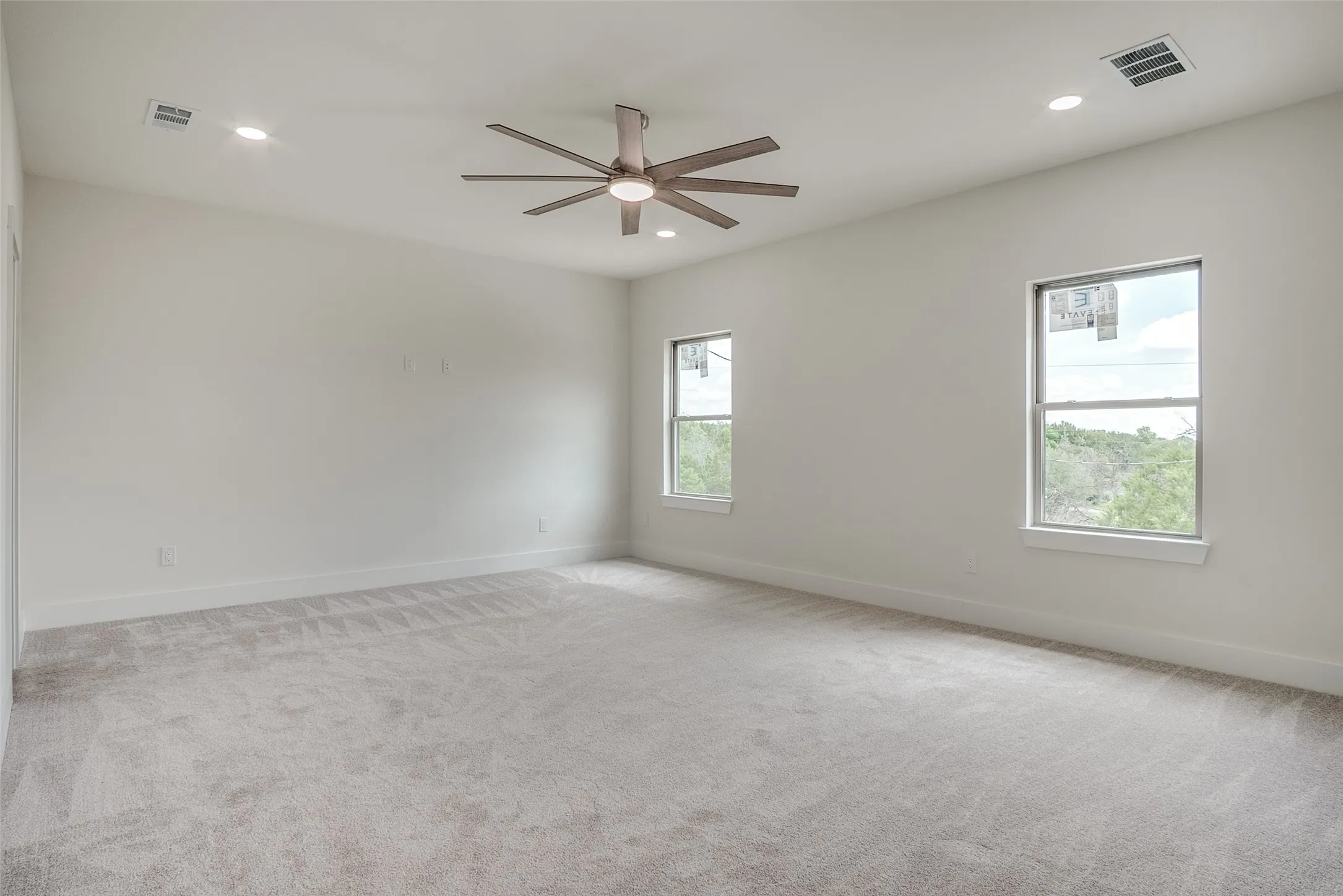 Single Family Residence For Sale in Hood County , 2518 Elk Trail, Granbury, Texas 76048, 3 Bedroom, 2 Bathroom, 2 Garage spaces, 1,781 Sqft, built in 2025, mls#21388419, Real Estate Agent in Granbury, Homes For Sale in Hood county, Homes For Sale in Granbury, Realtor in Granbury Texas, Real Estate Brokerage Independent Realty Texas, Luminita Cordes Realtor