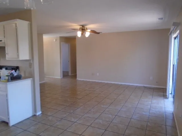Single Family Residence For Rent in Taylor County , 3910 Trinity Lane, Abilene, Texas 79602, 3 Bedroom, 2 Bathroom, 2 Garage spaces, 1,198 Sqft, built in 1994, mls#21388431, Real Estate Agent in Abilene, Homes For Rent in Taylor county, Homes For Rent in Abilene, Realtor in Abilene Texas, Real Estate Brokerage Independent Realty Texas, Luminita Cordes Realtor