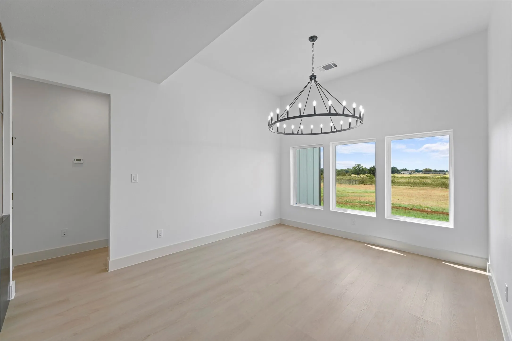 Single Family Residence For Sale in Grayson County , 1054 Dixie Estates Way, Whitesboro, Texas 76273, 4 Bedroom, 4 Bathroom, 2 Garage spaces, 2,870 Sqft, built in 2026, mls#21388415, Real Estate Agent in Whitesboro, Homes For Sale in Grayson county, Homes For Sale in Whitesboro, Realtor in Whitesboro Texas, Real Estate Brokerage Independent Realty Texas, Luminita Cordes Realtor
