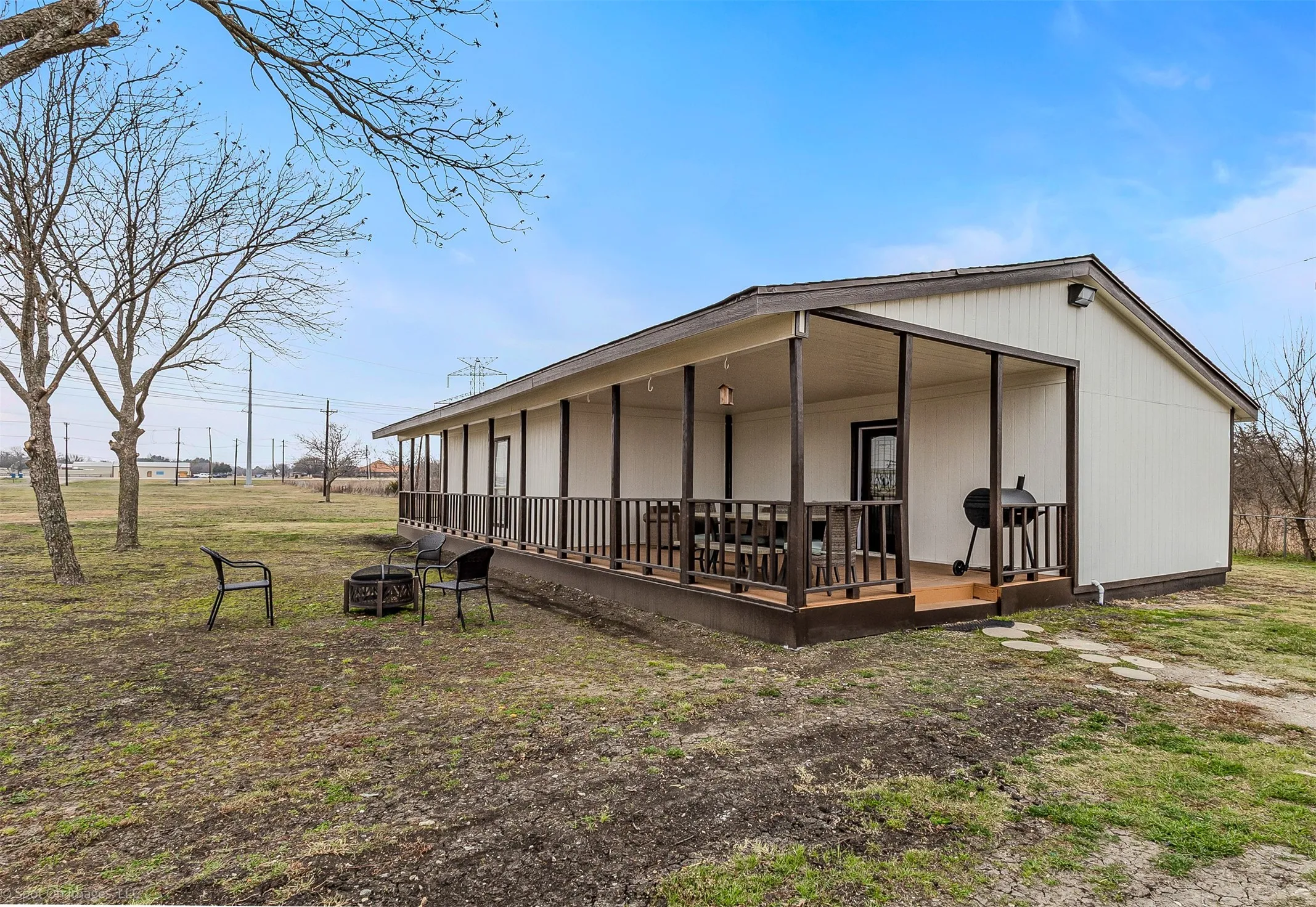 Industrial For Sale in Rockwall County , 4695 State Highway 276, Rockwall, Texas 75032, 0, 0, Garage spaces, 2,295 Sqft, built in 1985, mls#21364918, Real Estate Agent in Rockwall, Homes For Sale in Rockwall county, Homes For Sale in Rockwall, Realtor in Rockwall Texas, Real Estate Brokerage Independent Realty Texas, Luminita Cordes Realtor
