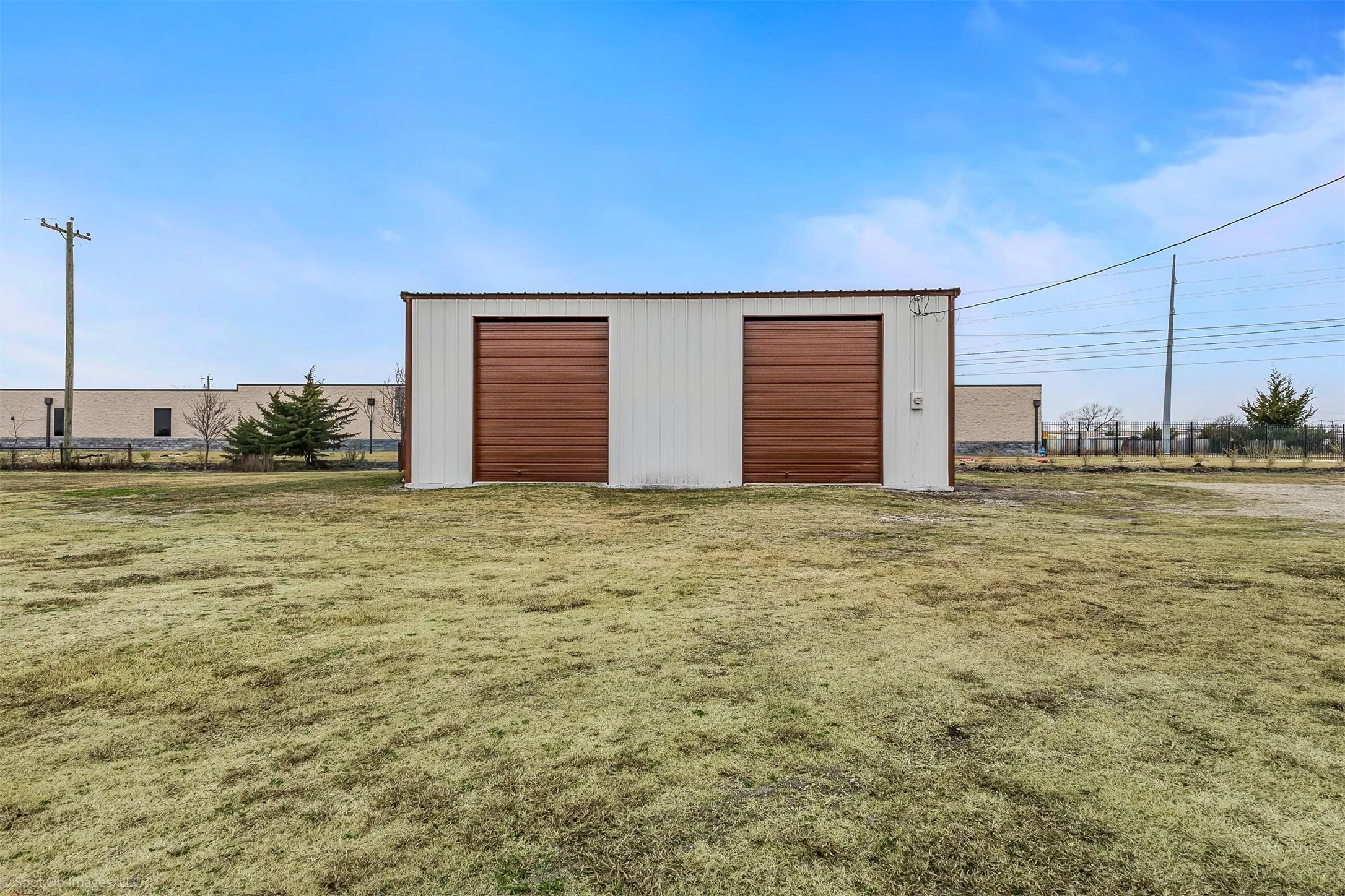 Industrial For Sale in Rockwall County , 4695 State Highway 276, Rockwall, Texas 75032, 0, 0, Garage spaces, 2,295 Sqft, built in 1985, mls#21364918, Real Estate Agent in Rockwall, Homes For Sale in Rockwall county, Homes For Sale in Rockwall, Realtor in Rockwall Texas, Real Estate Brokerage Independent Realty Texas, Luminita Cordes Realtor