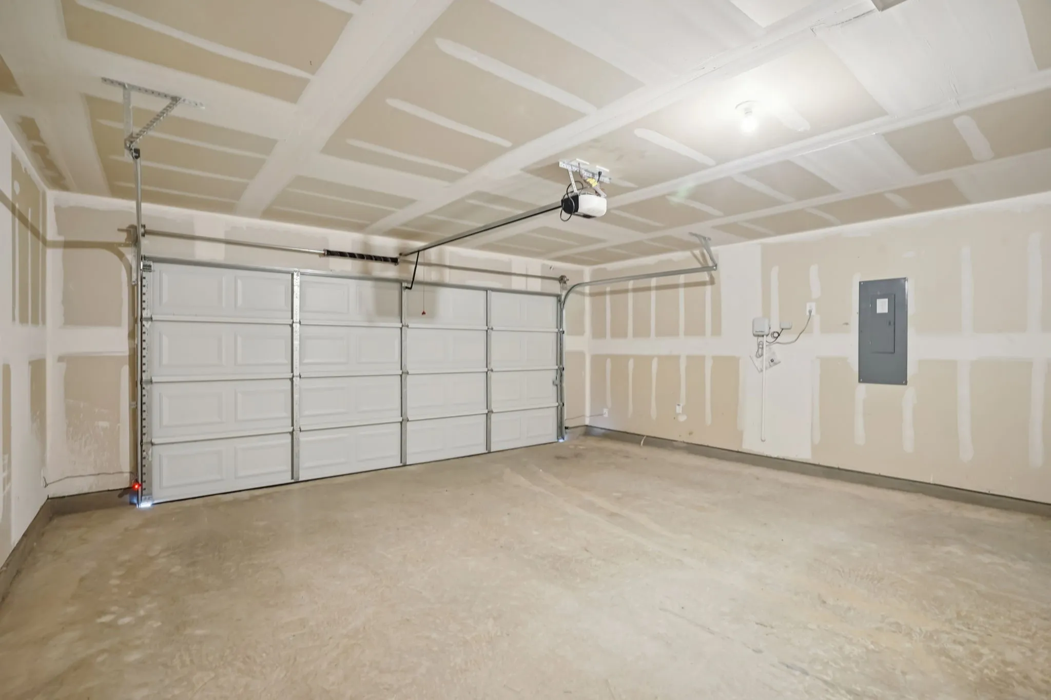 Photo is not of the actual home, but is an inspirational photo of builder’s model home and may depict options, furnishings, and/or decorator features that are not included.