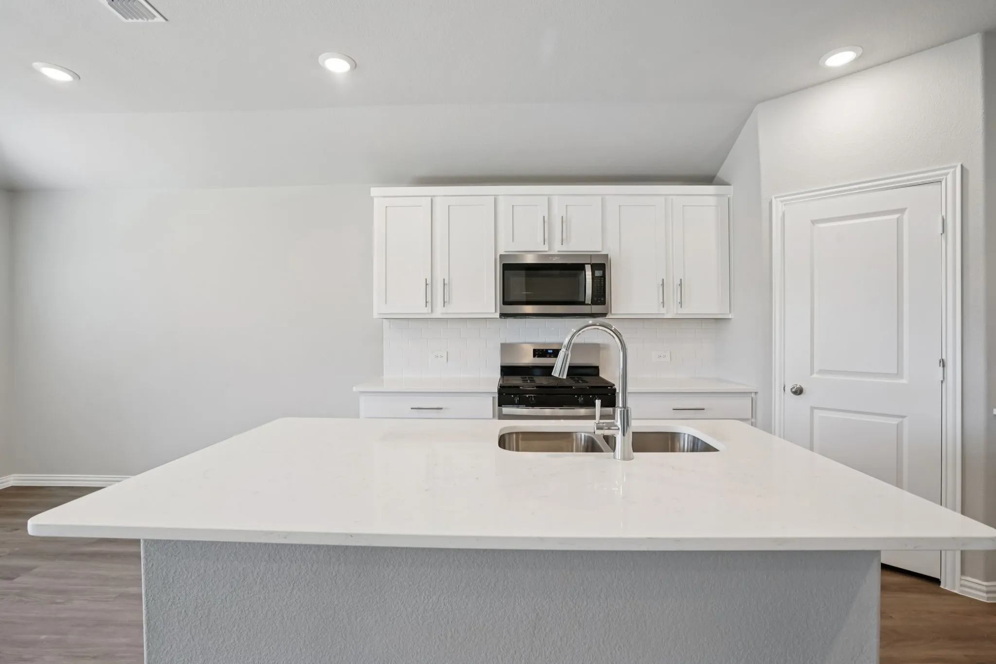 Photo is not of the actual home, but is an inspirational photo of builder’s model home and may depict options, furnishings, and/or decorator features that are not included.
