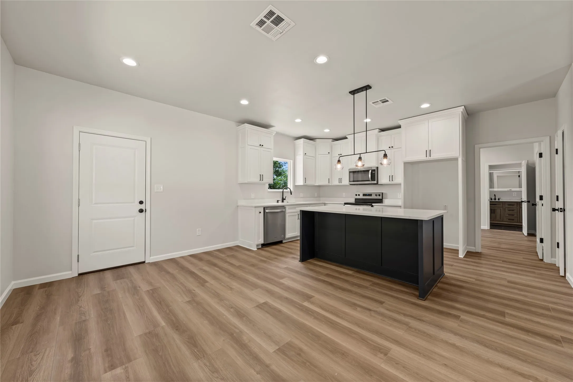 Single Family Residence For Sale in Mc Lennan County , 3516 Parrott Avenue, Waco, Texas 76707, 3 Bedroom, 2 Bathroom, Garage spaces, 1,365 Sqft, built in 2026, mls#21388180, Real Estate Agent in Waco, Homes For Sale in Mc Lennan county, Homes For Sale in Waco, Realtor in Waco Texas, Real Estate Brokerage Independent Realty Texas, Luminita Cordes Realtor