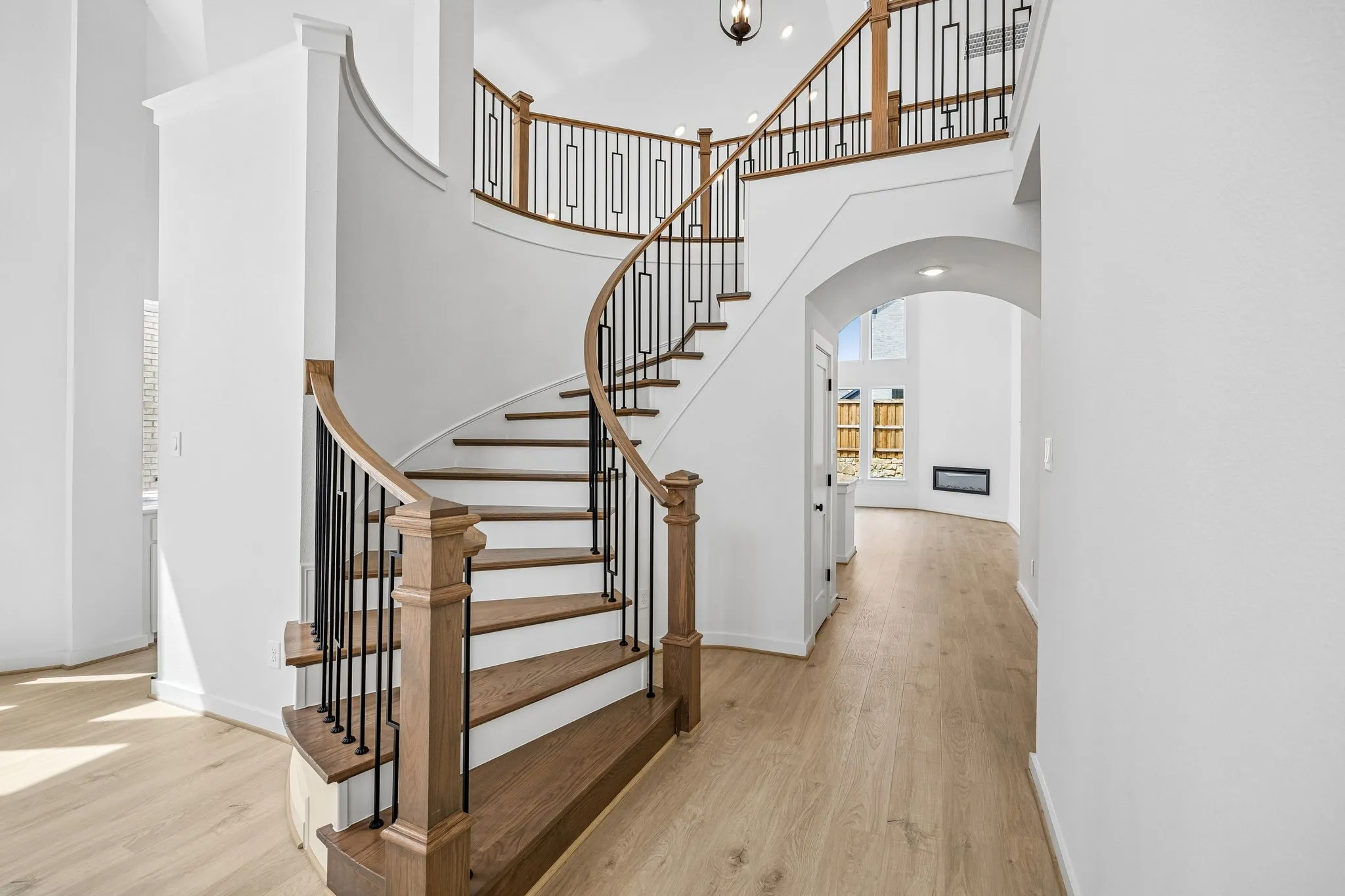 Single Family Residence For Sale